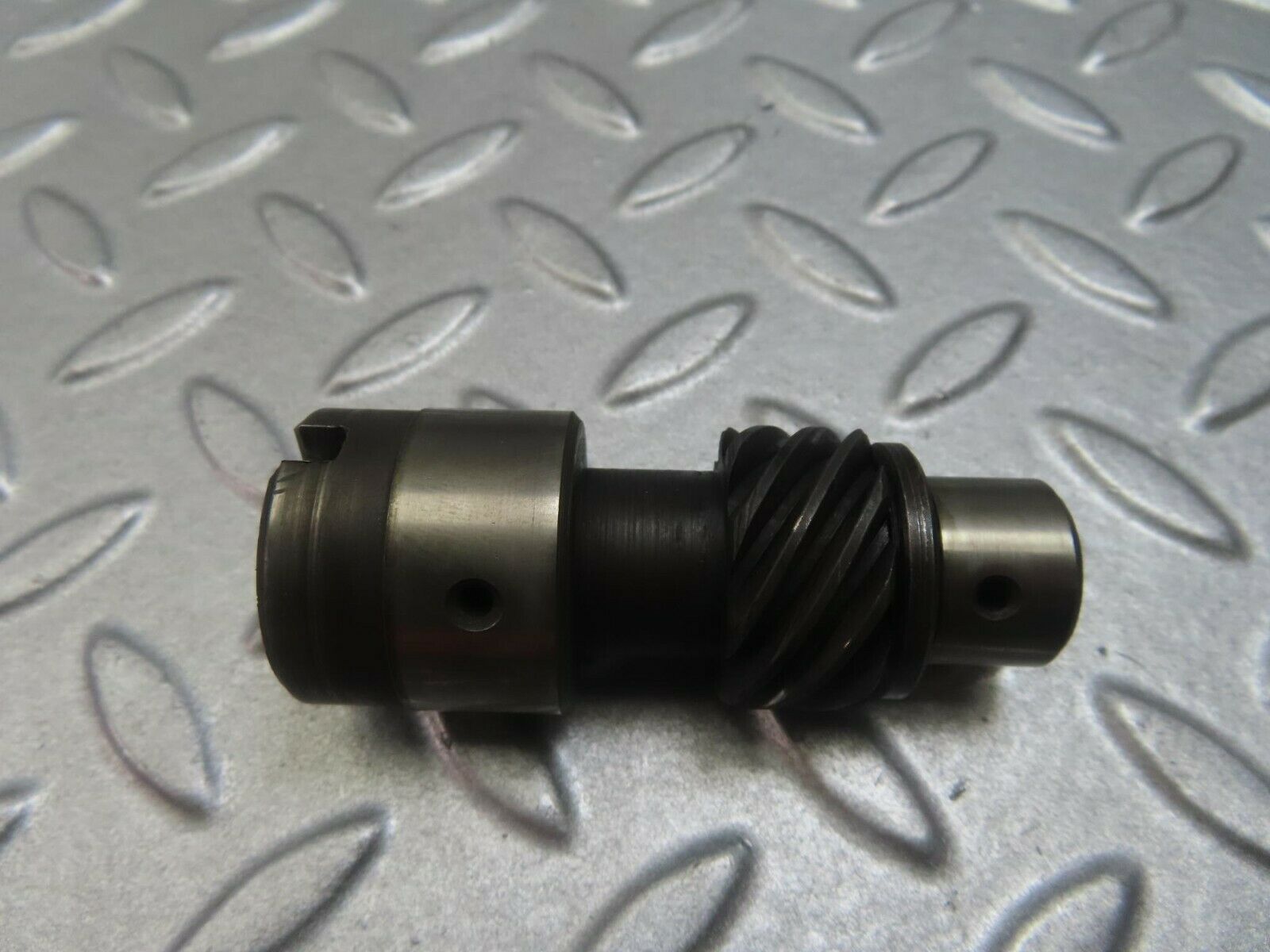 8298 Mercedes-Benz W114 Ignition Distributor Housing With Shaft 1101580215