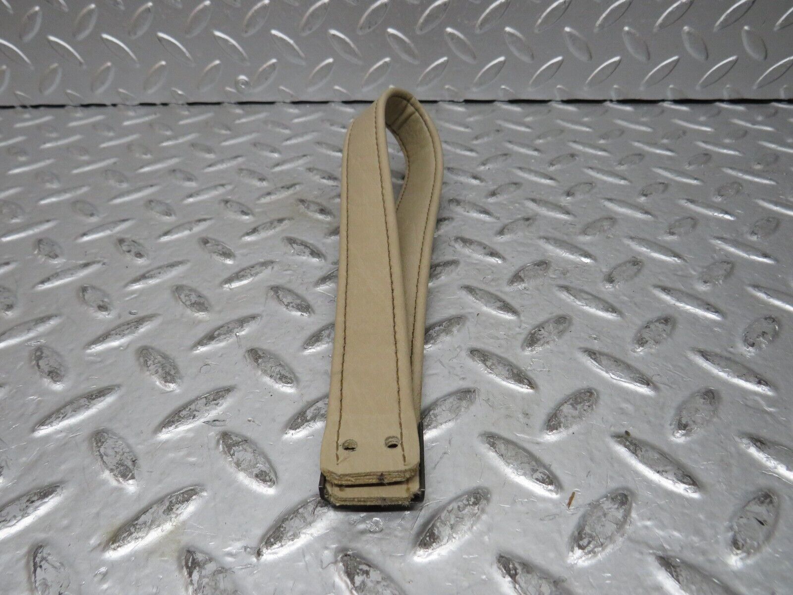 27584 Mercedes-Benz S124 300TE Wagon Tailgate Handle