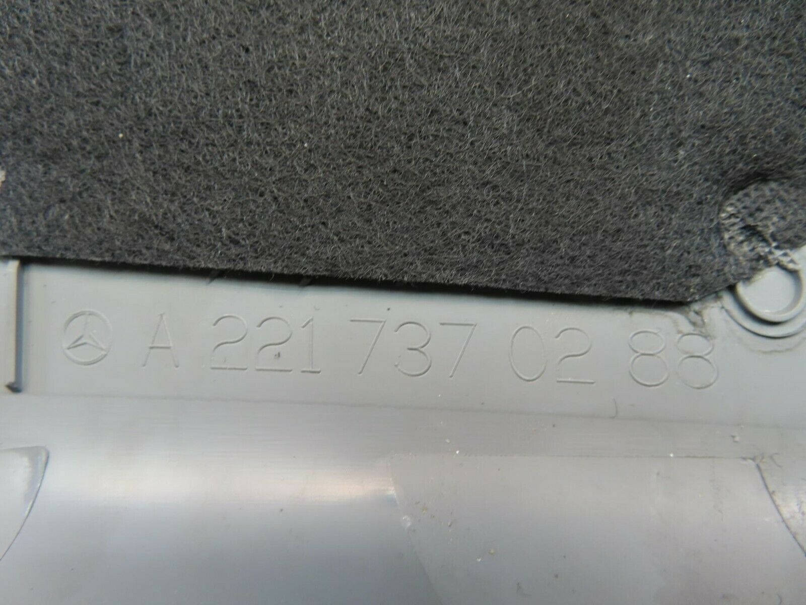 11166 Mercedes-Benz W221 S320 Rear Door Speaker Both 2217370288/2217370188