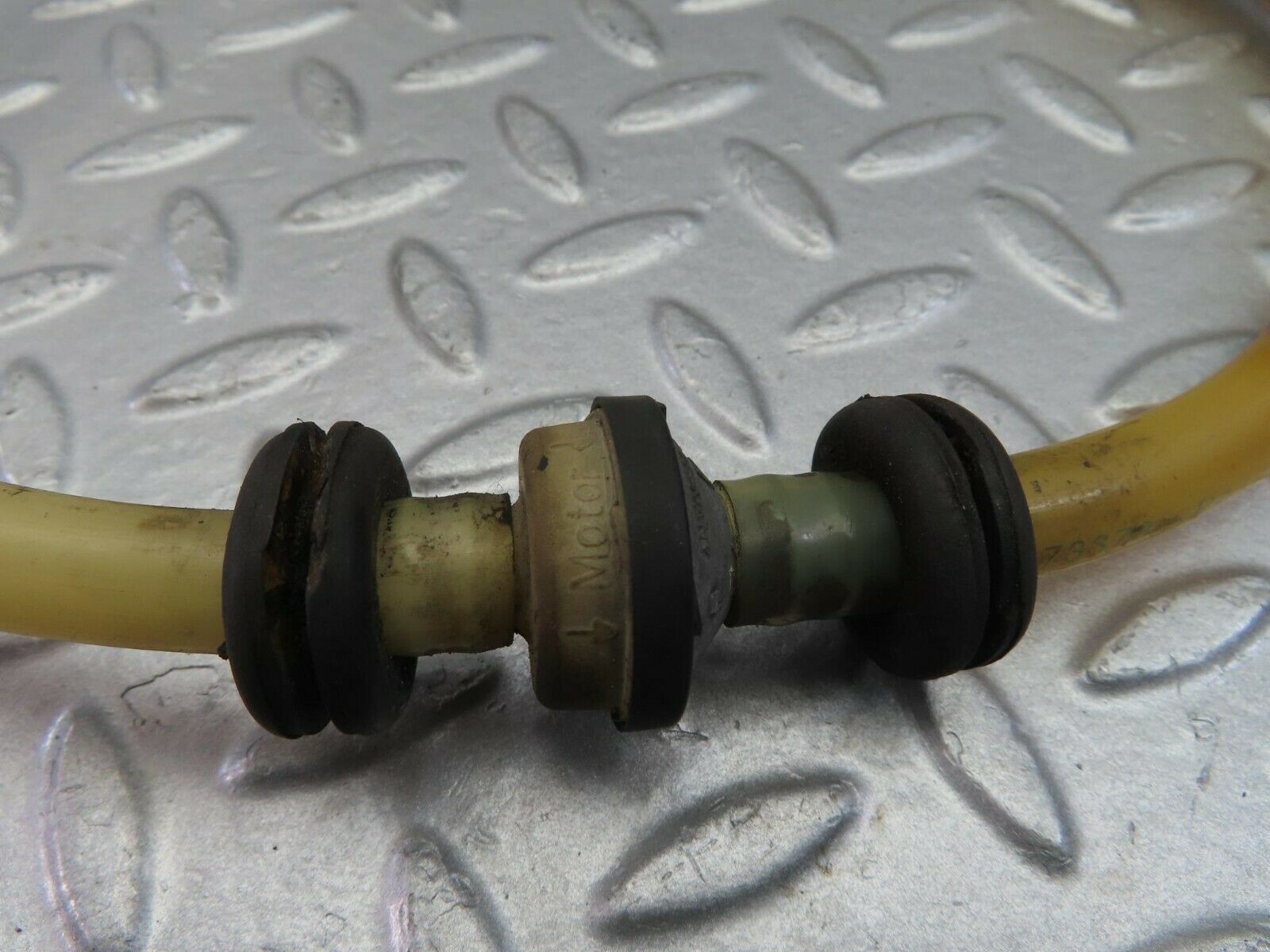 9858 Mercedes-Benz C123 280CE Coupe Brake Servo Vacuum Pipe