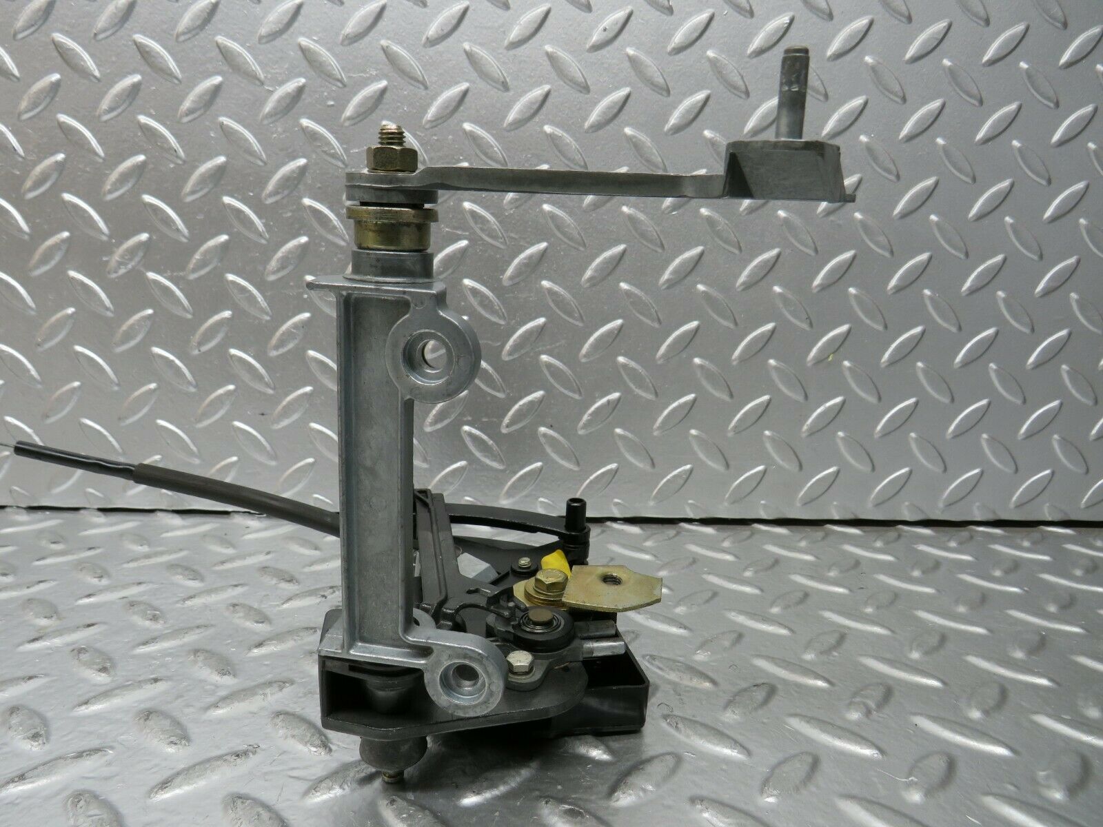 23363 Mercedes-Benz W116 350SE Heater Control