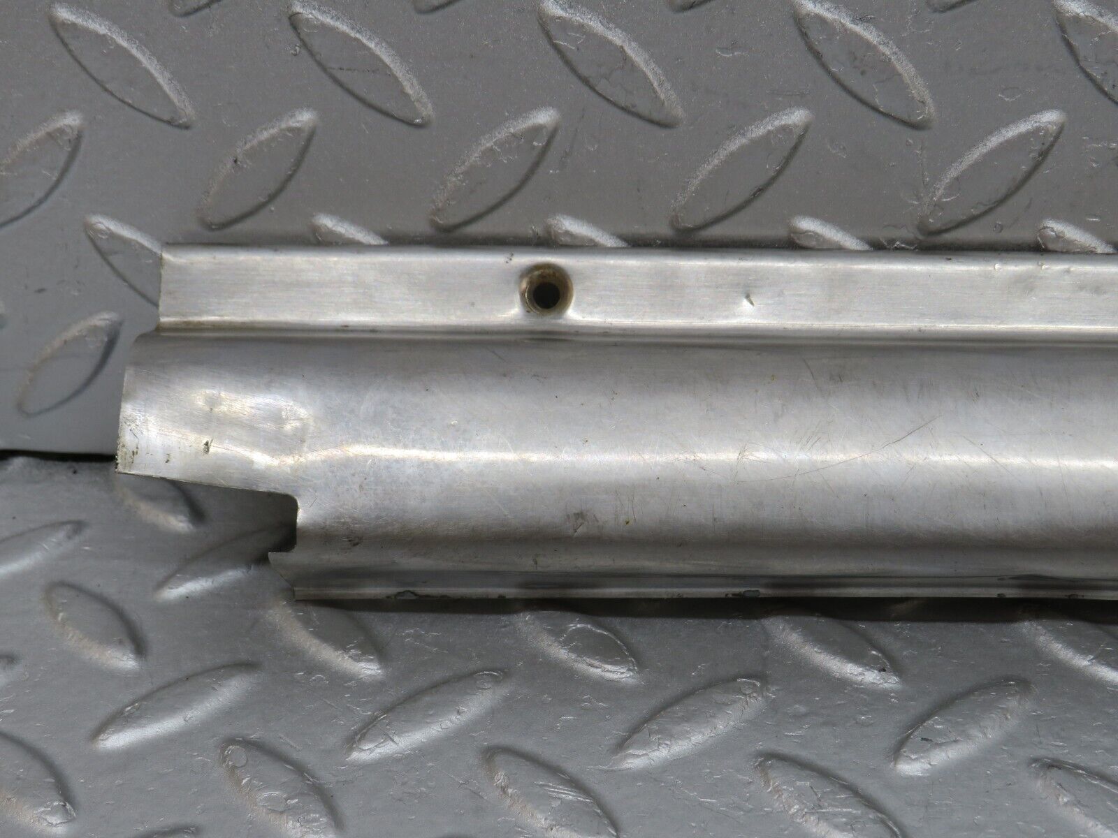 35764 Mercedes-Benz W108 Rear Right Door Sill Chrome