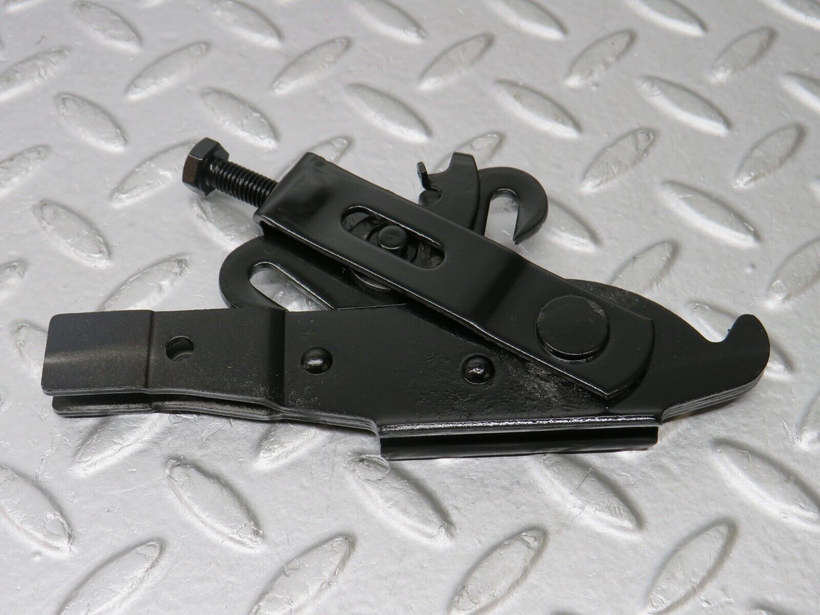 36110 Mercedes-Benz W126 420SE Handbrake Adjusting Handbrake Regulator