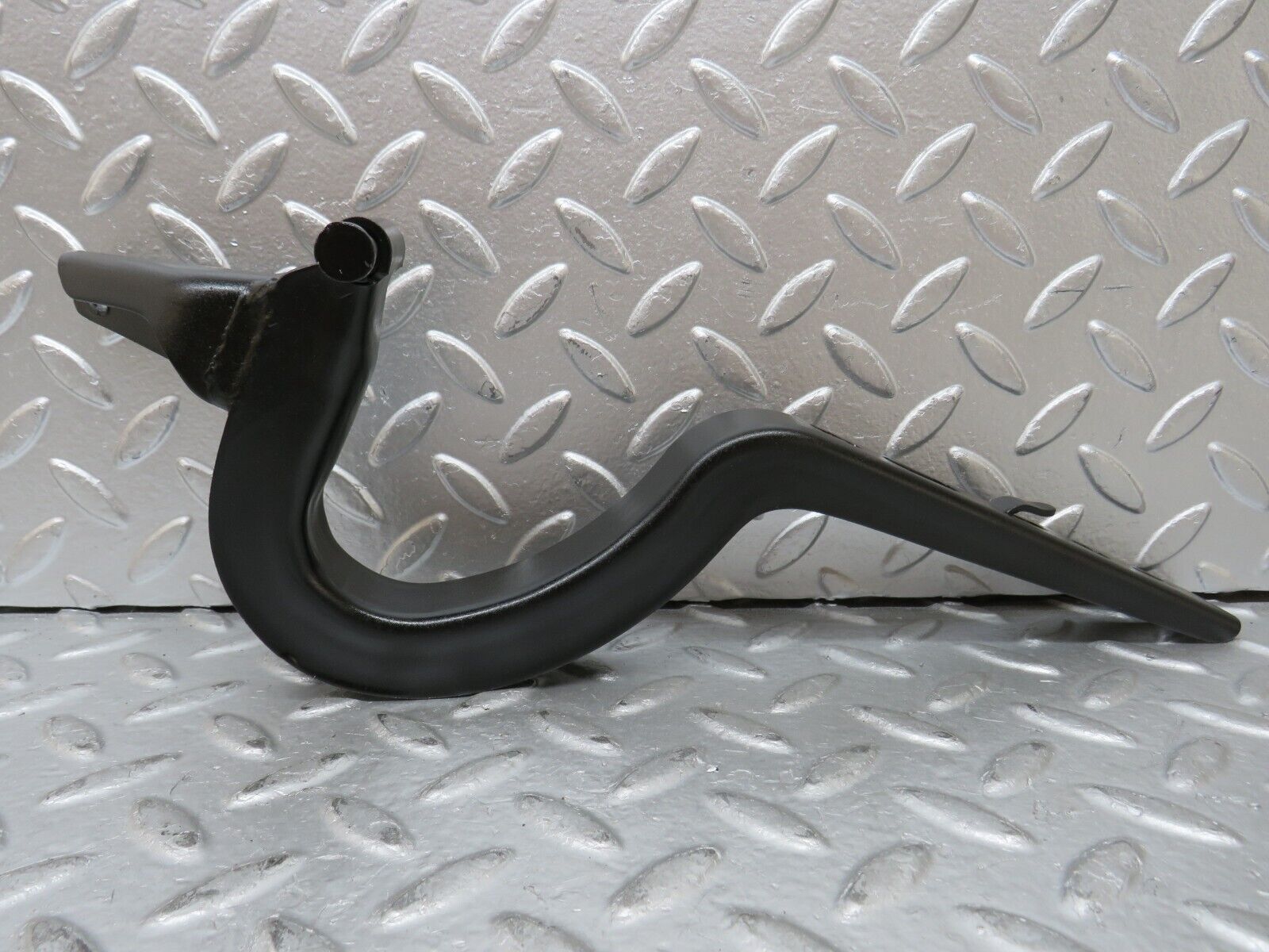 26851 Mercedes-Benz W123 240D Trunk Lid Hinge Pair 1237500187 1237500287