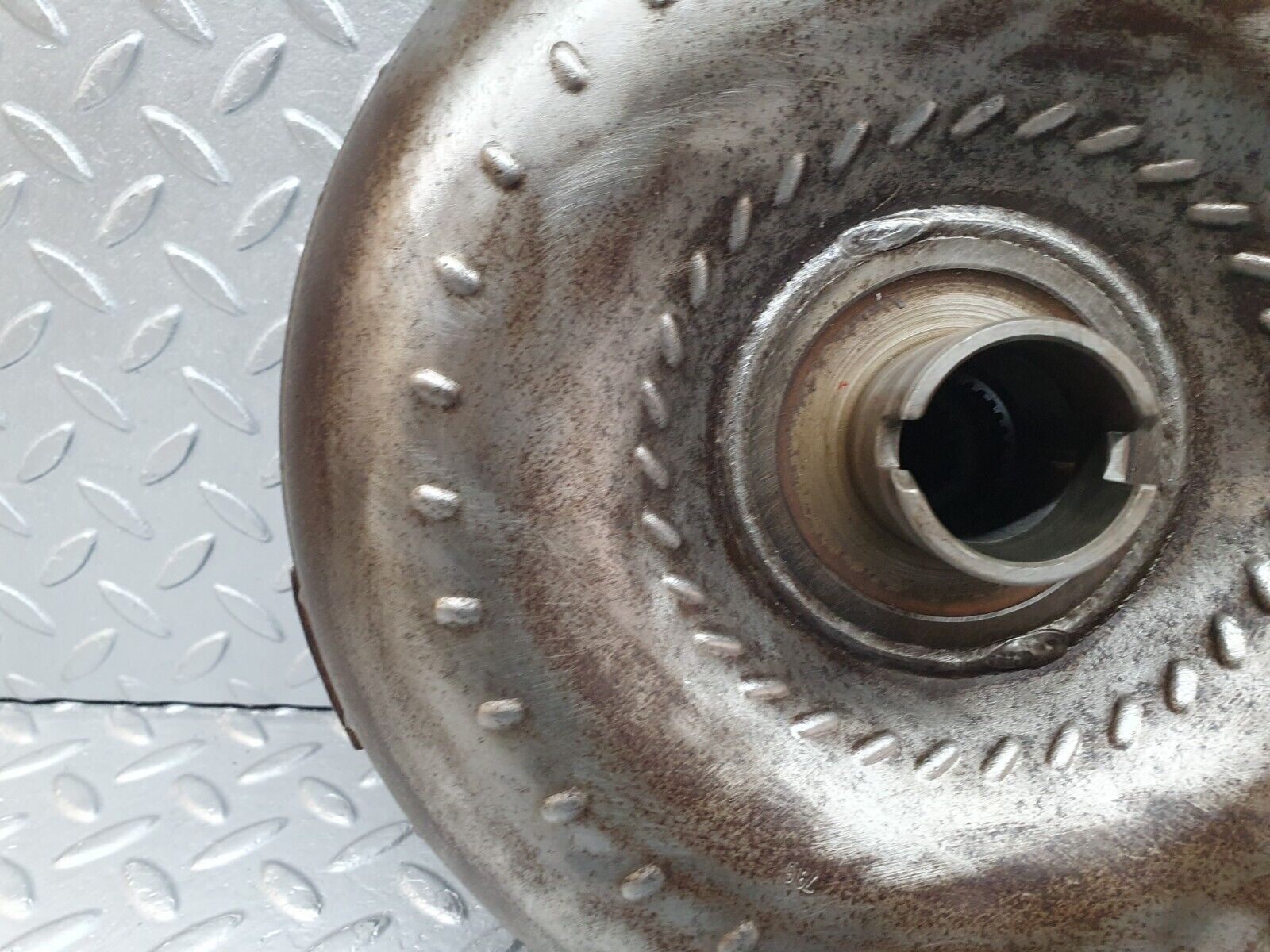 41181 Mercedes-Benz W126 300SE Torque Converter 124250002