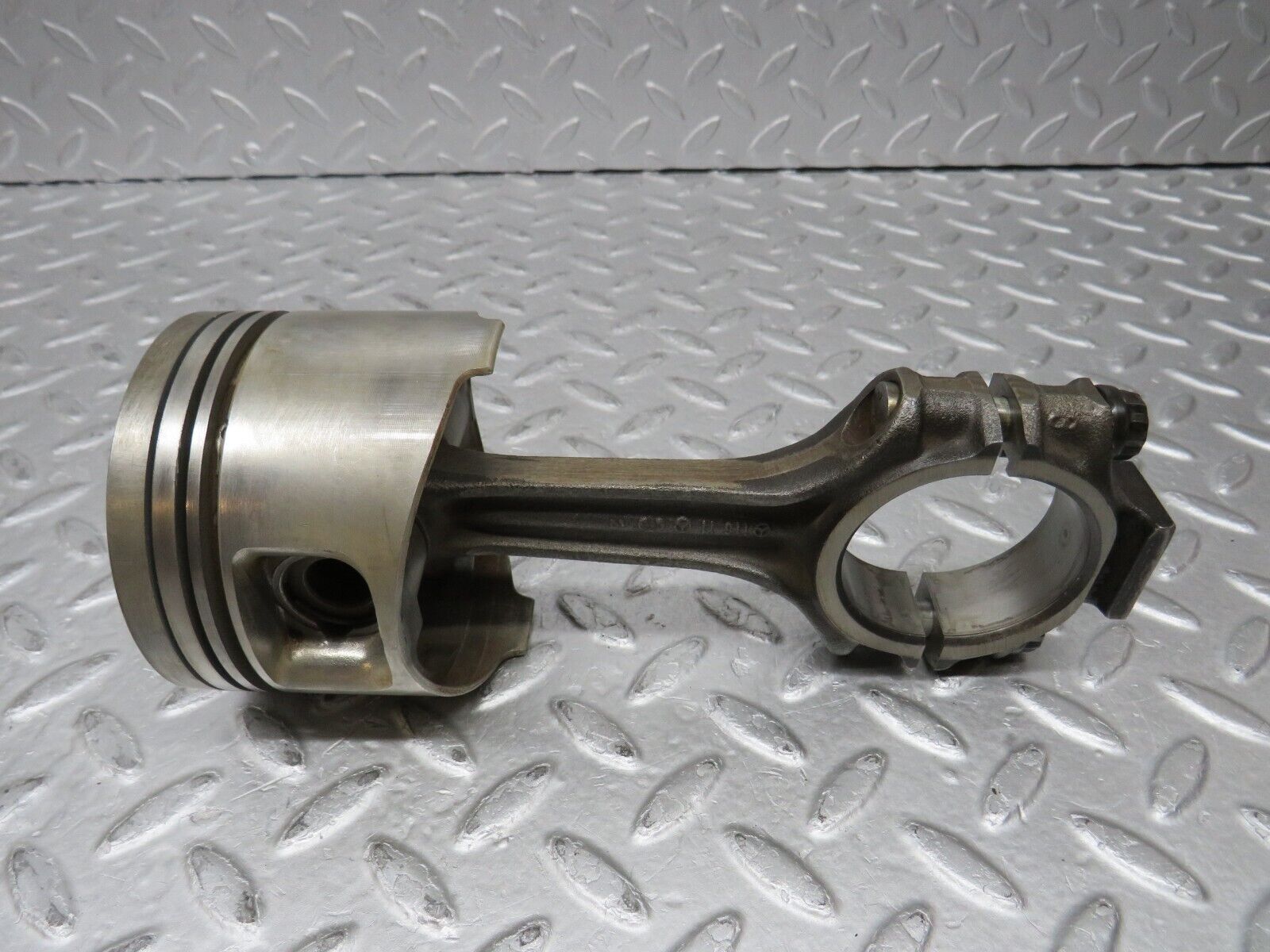 37128 Mercedes-Benz C126 420SEC Coupe Piston With Connecting Rod 92.005 mm