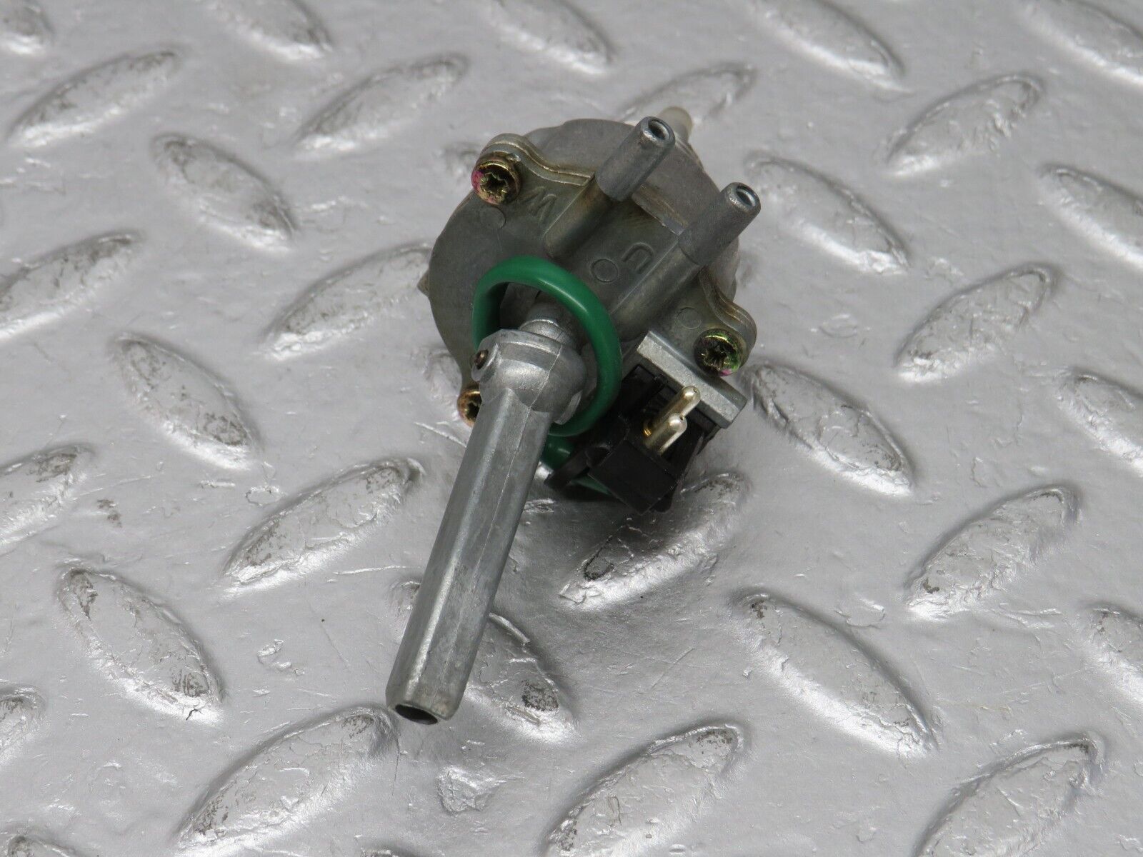 38840 Mercedes-Benz W201 190E 2.6L Heater Control Switch