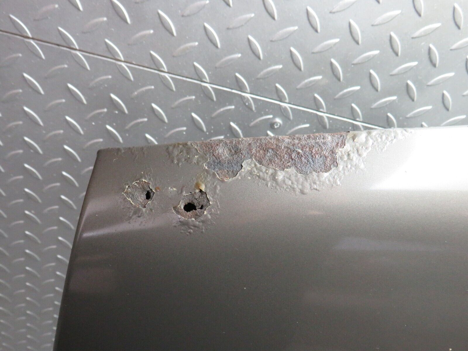 36225 Mercedes-Benz W126 420SE Bonnet