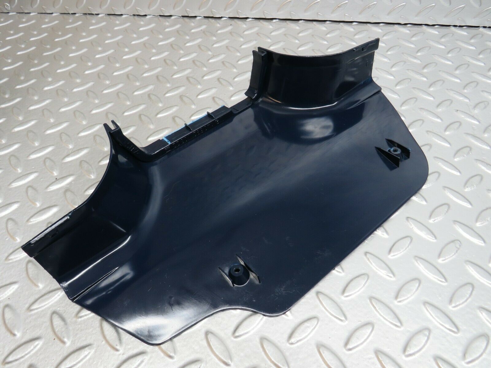 24600 Mercedes-Benz W140 S320 B Pillar Bottom Cover Left Blue 1406920322