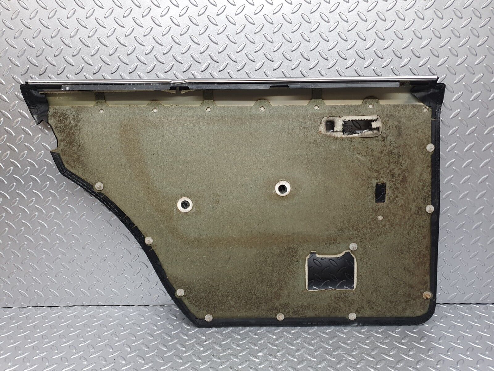 40813 Mercedes-Benz W123 300D Rear Right Door Card Black