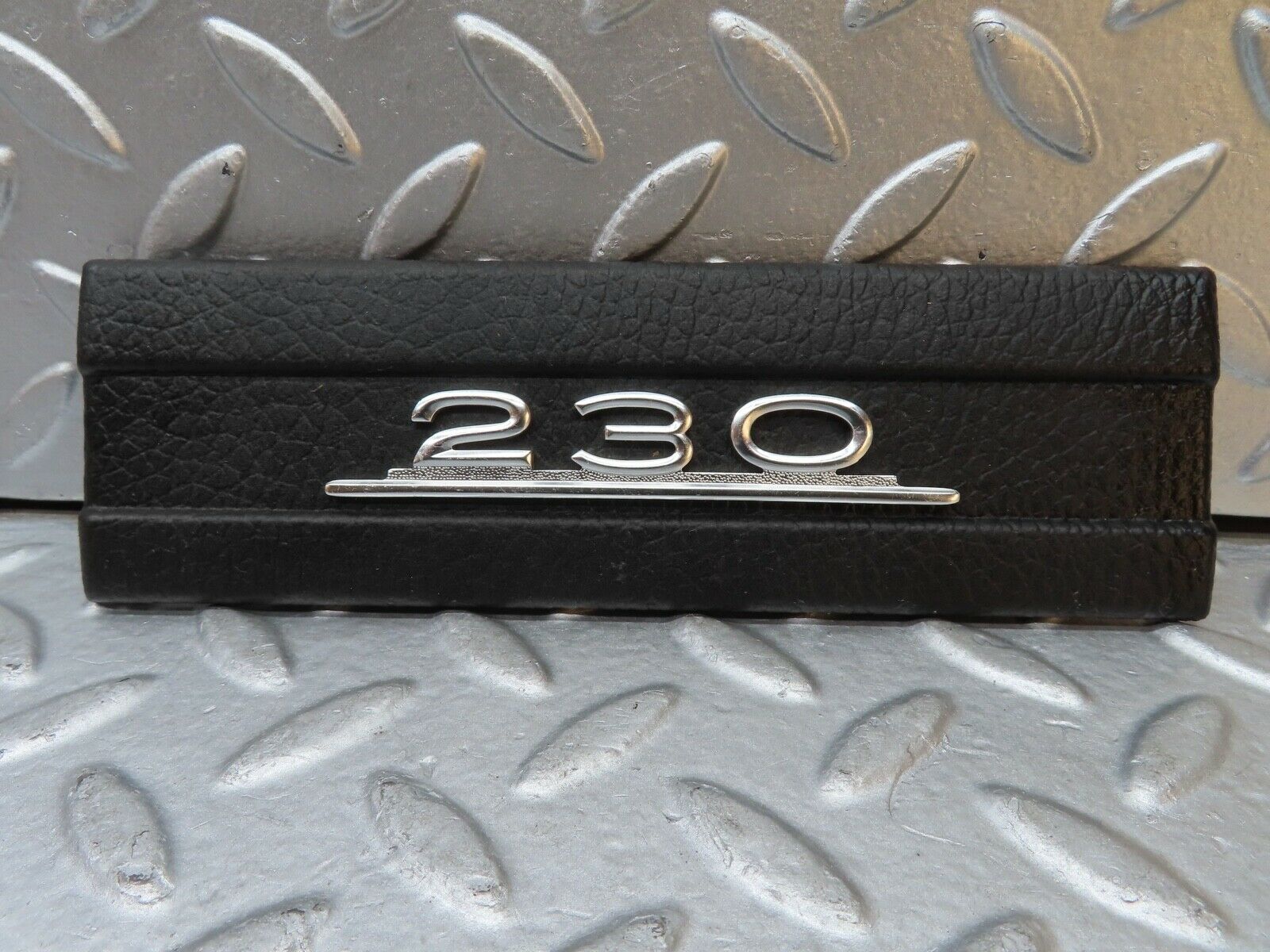 20831 Mercedes-Benz W114 230 Dashboard Radio Cover Trim