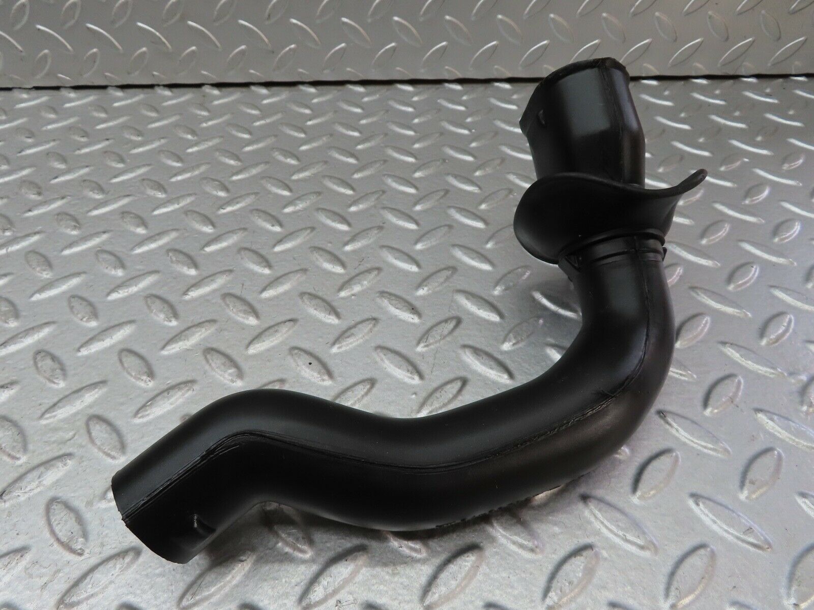 19527 Mercedes-Benz C140 CL420 Coupe Engine Bay Water Drain Right 1406280473