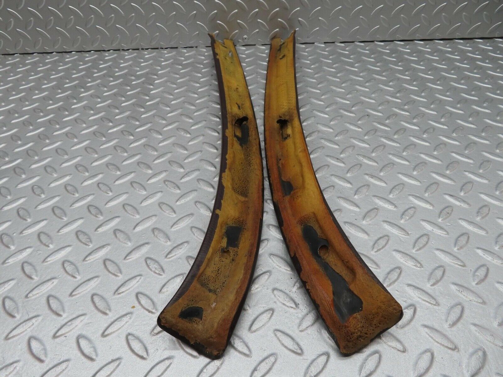 1221 Mercedes-Benz W108 280SE Interior Roof Panel Trim Brown