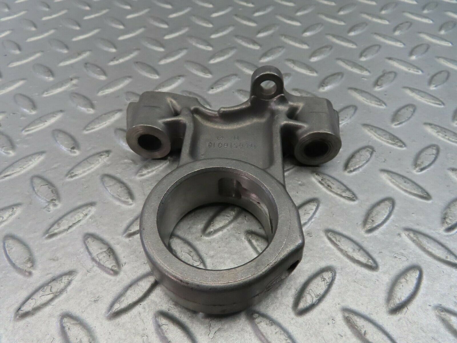 9127 Mercedes-Benz W108 Camshaft Tower Bearing 1140510016