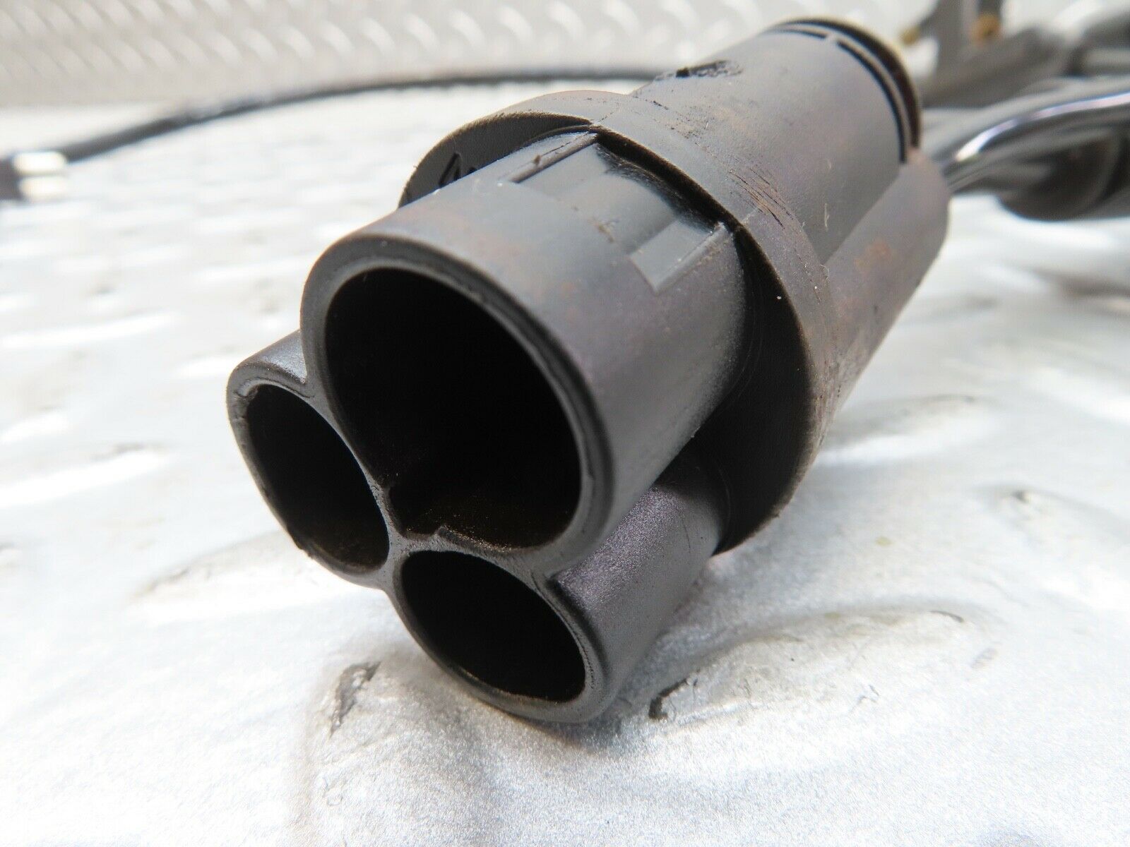 17291 Mercedes-Benz R129 300SL Coupe Front Left Brake Pad Warning Loom