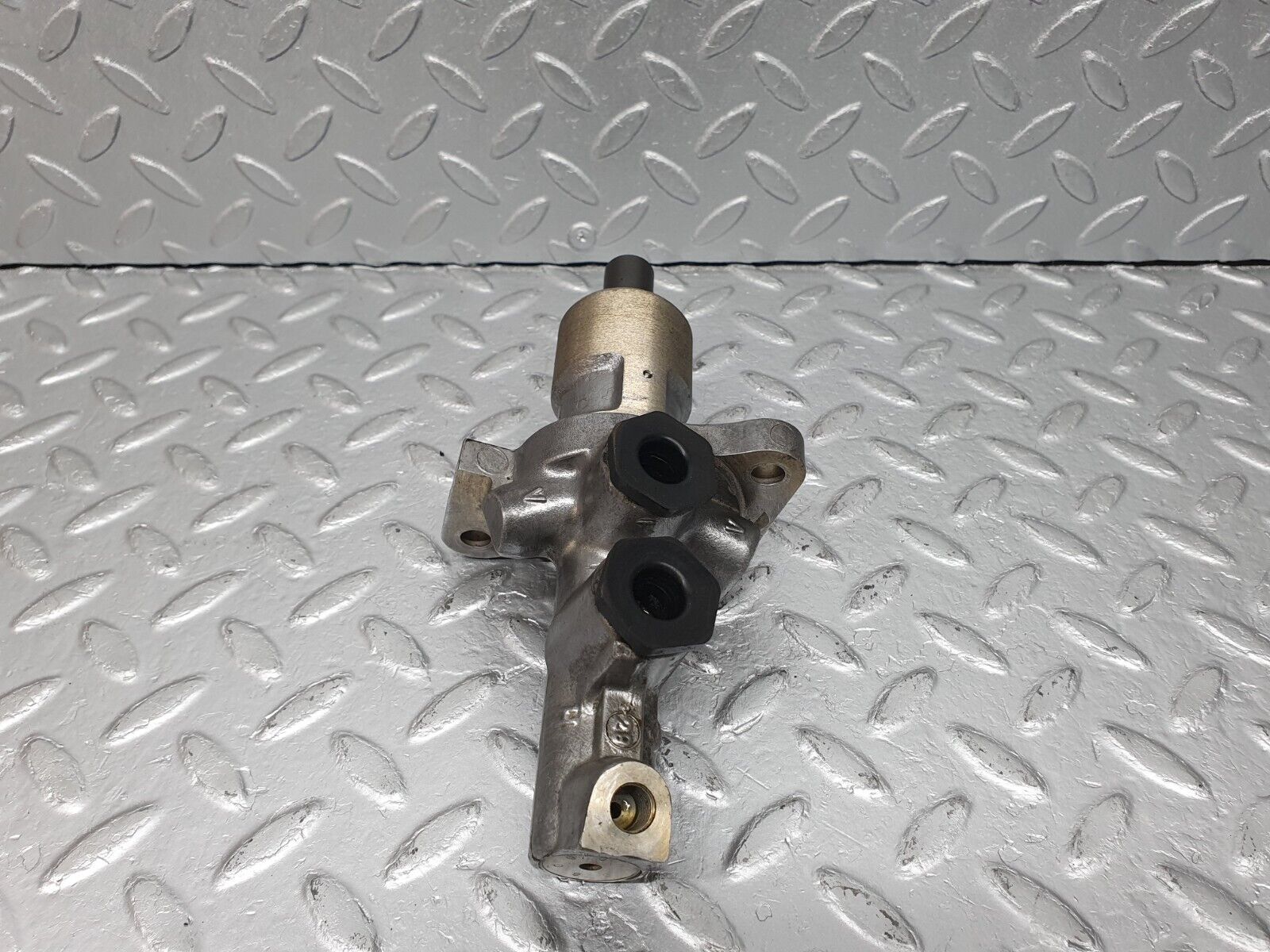 41060 Mercedes-Benz W126 300SE Brake Master Cylinder ATE
