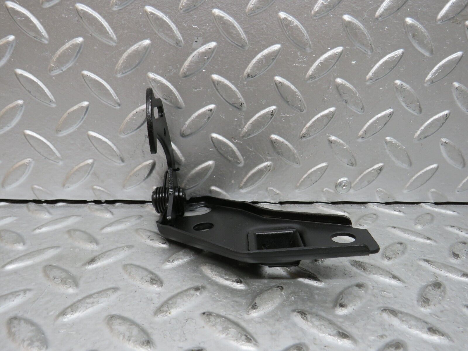 29121 Mercedes-Benz C124 320CE Coupe Bonnet Safety Latch 1248800360