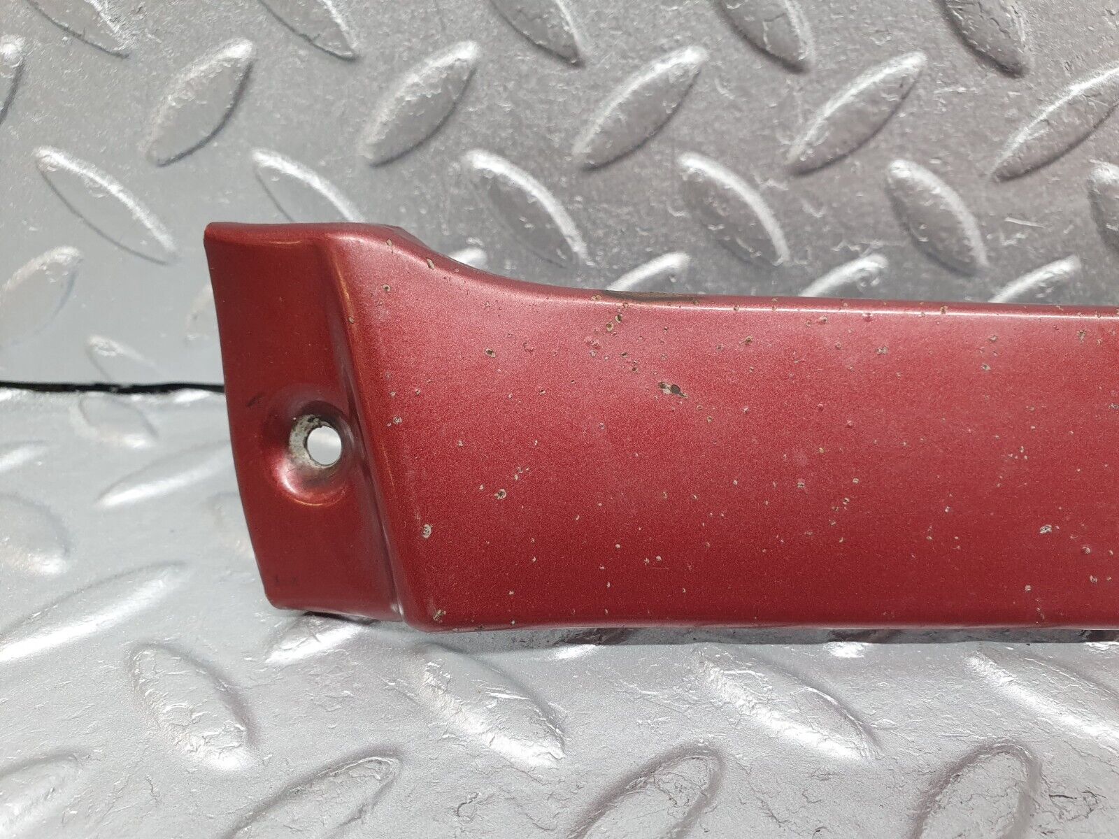 41018 Mercedes-Benz W126 300SE Under Headlight Trim Left Side 2018690124