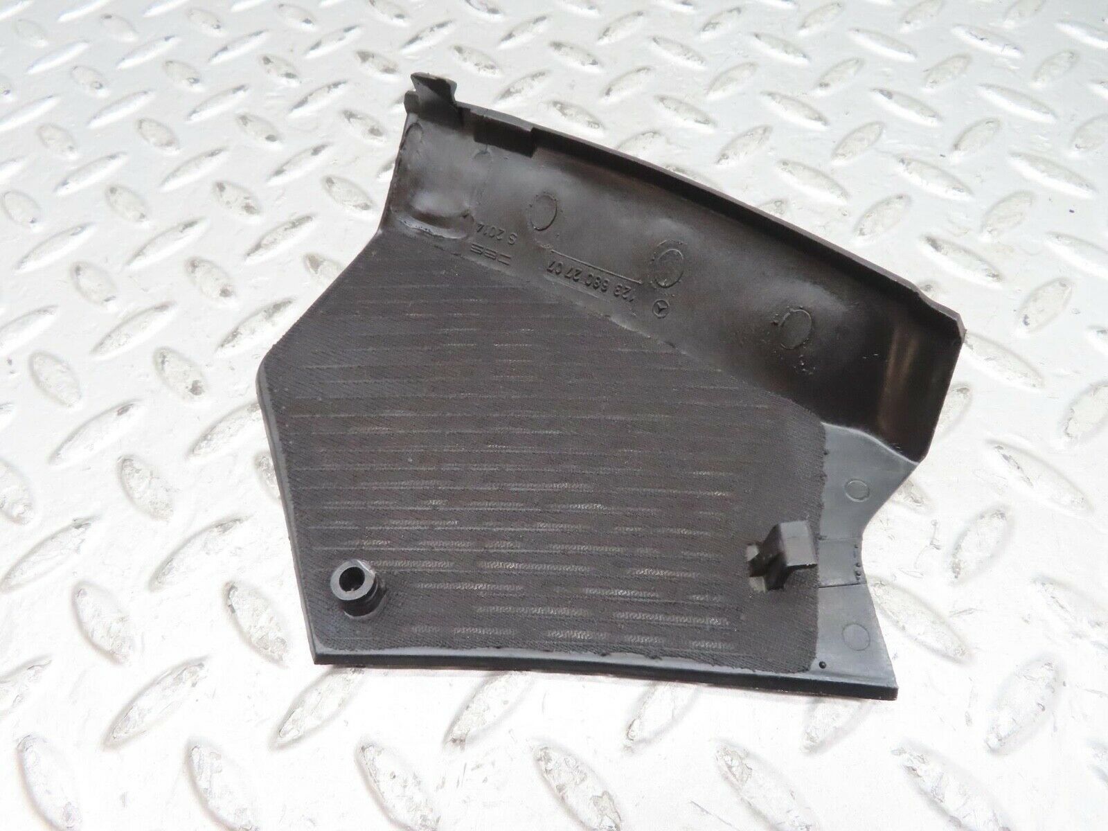 15841 Mercedes-Benz W123 280E Front Left Speaker Cover 1236802707