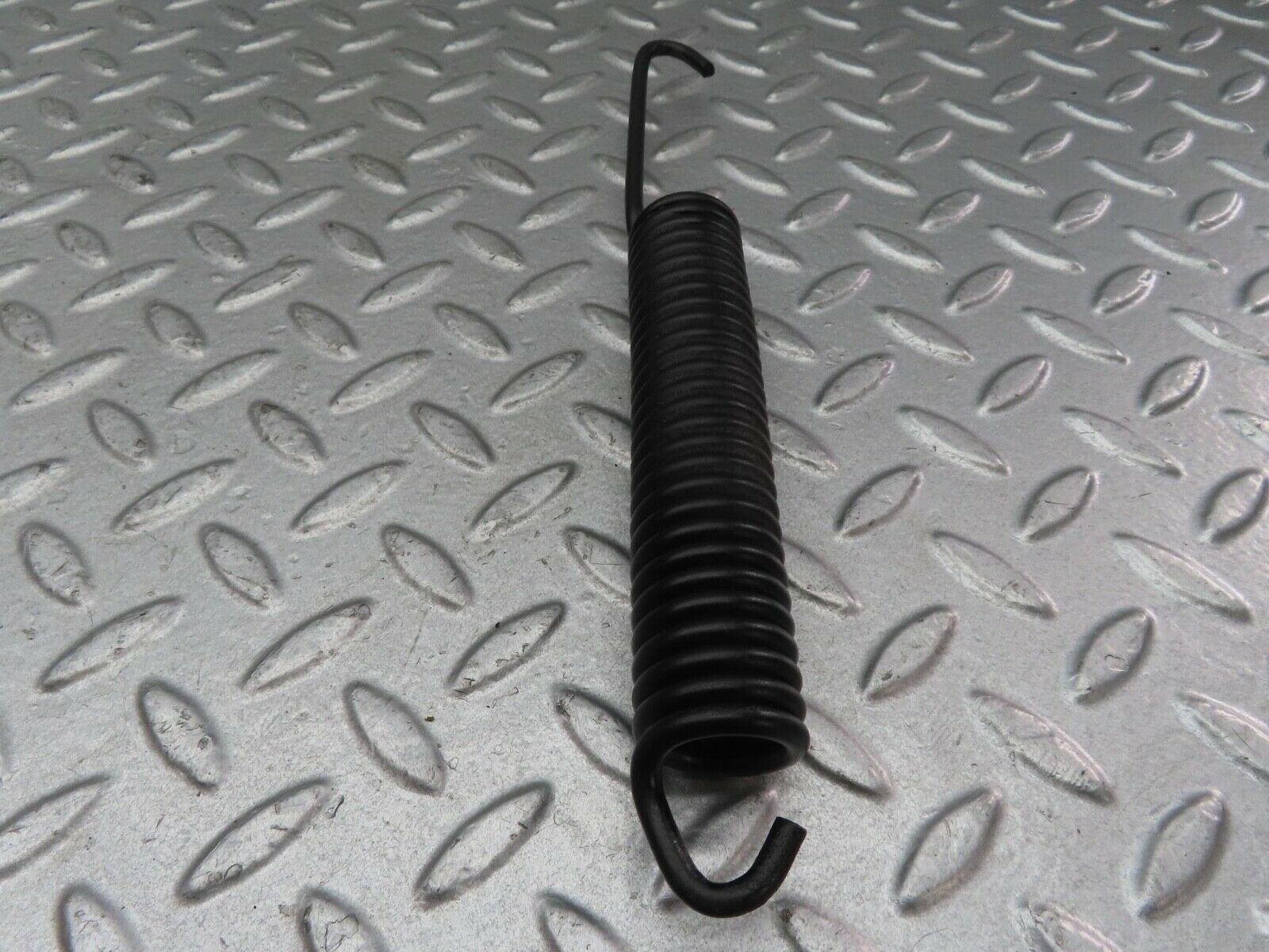 13884 Mercedes-Benz C107 280SLC Bonnet Hinge Spring