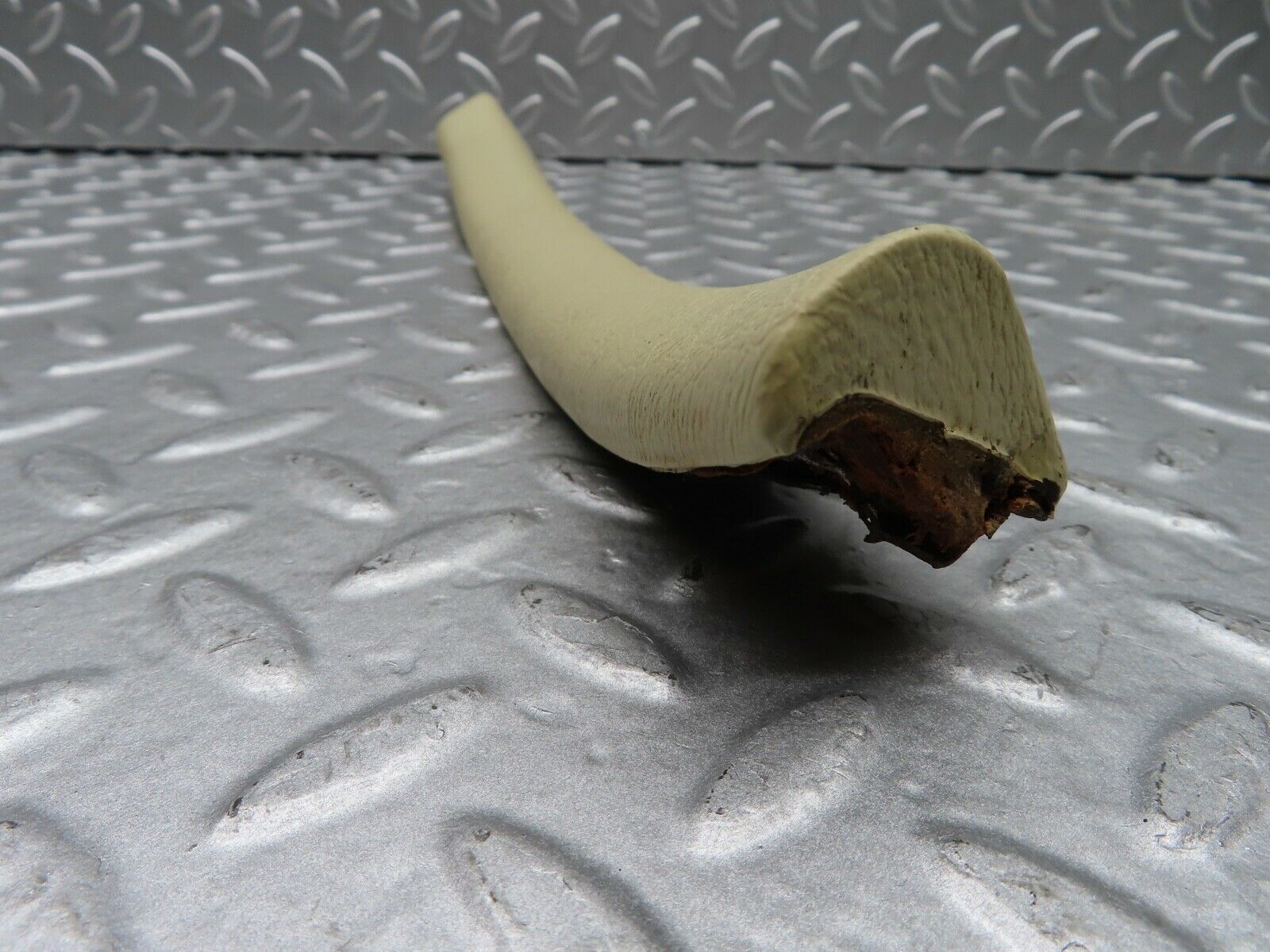 20264 Mercedes-Benz W114 280CE Coupe C Pillar Cover Left Side Cream