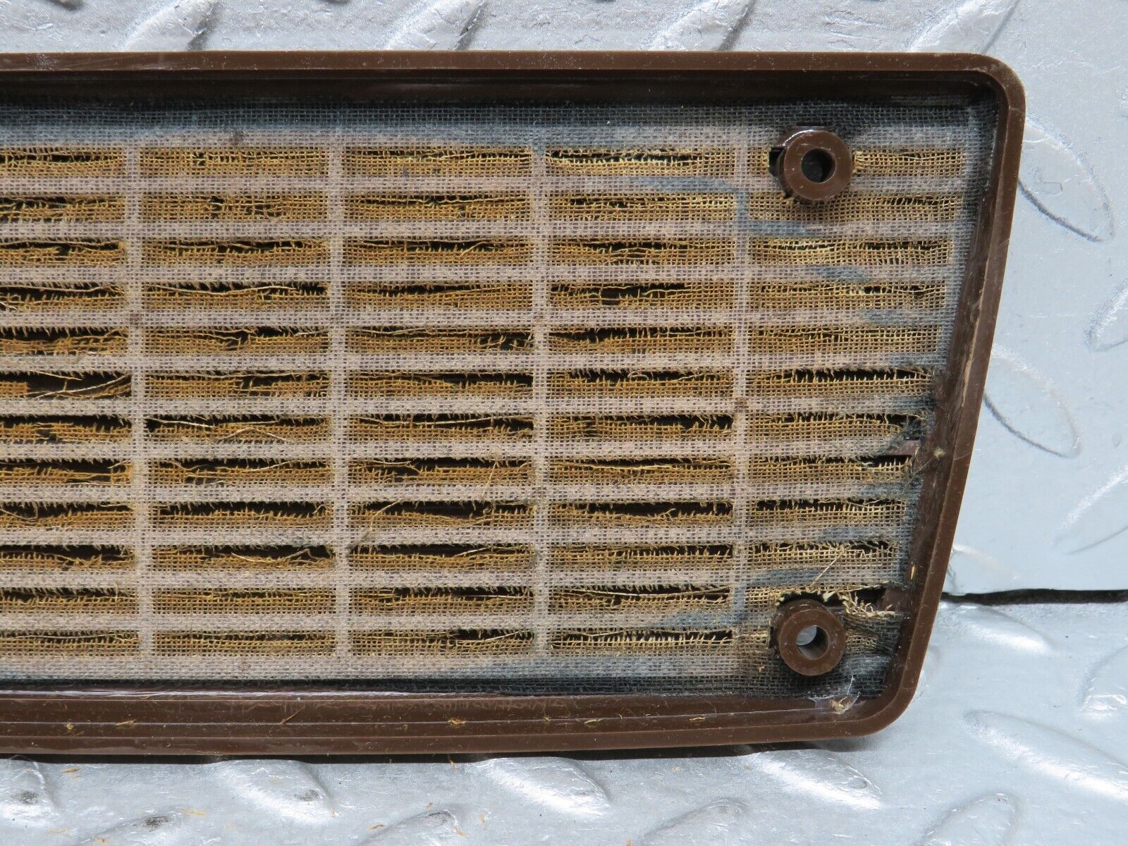 37490 Mercedes-Benz W109 300SEL Parcel Shelf Speaker Cover