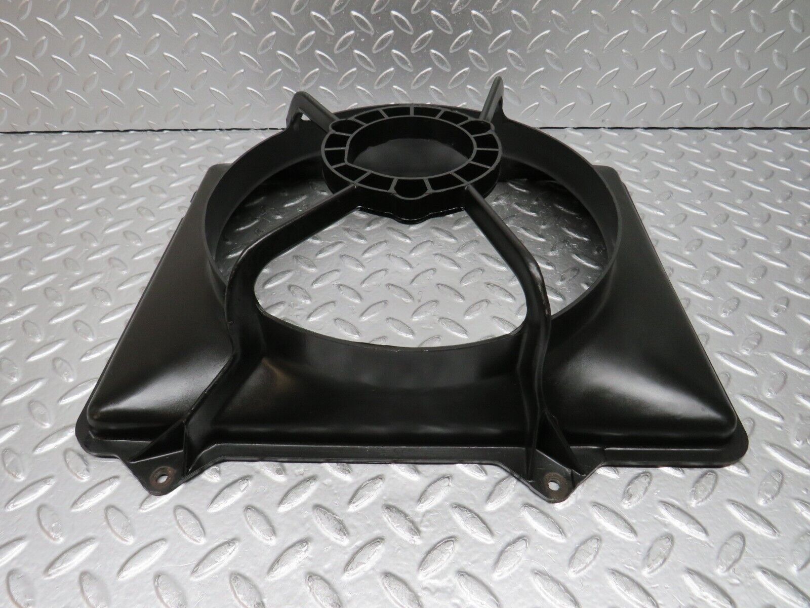 29969 Porsche 924 Radiator Fan Shroud Fan Cover 477121207