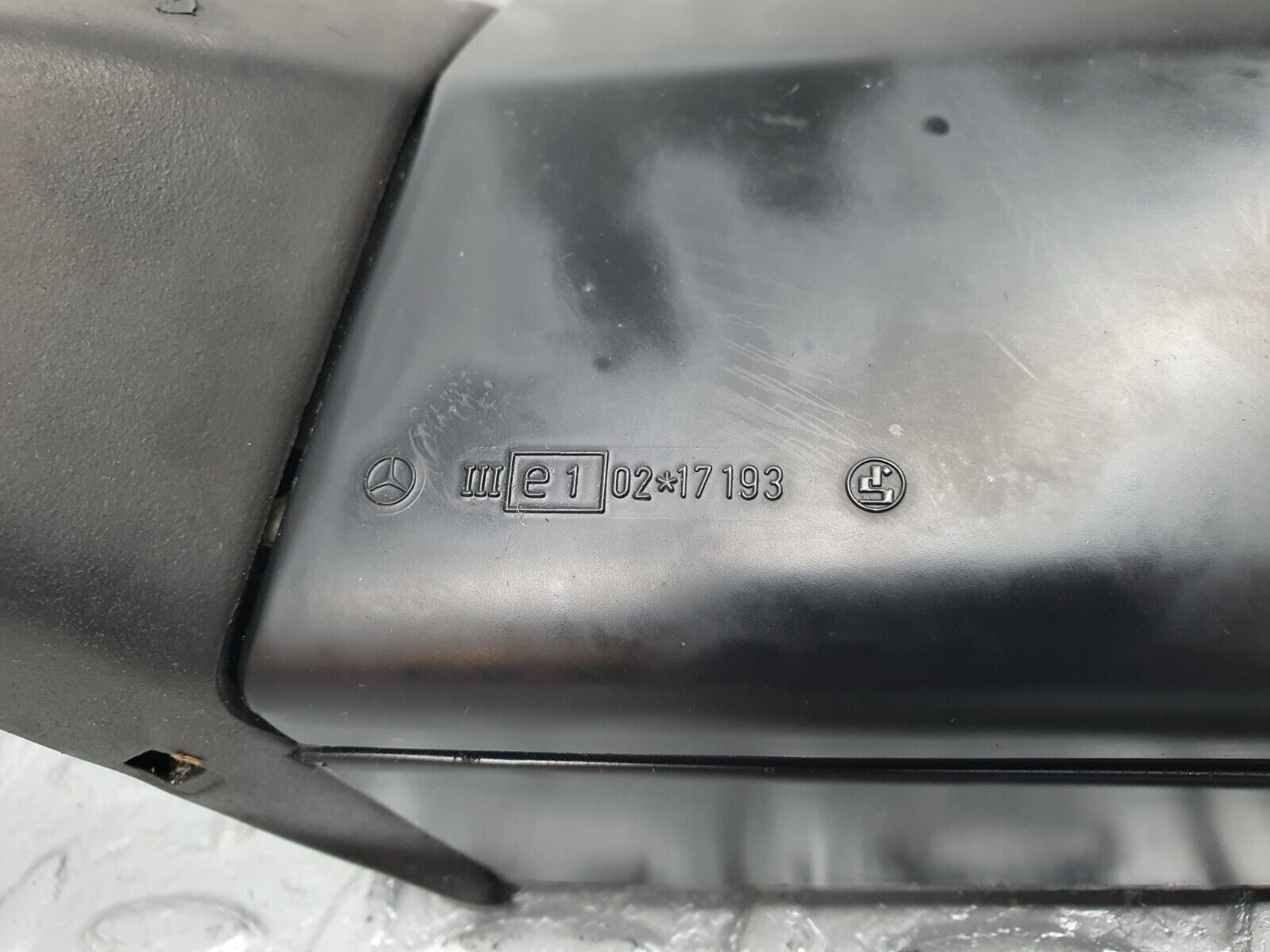 41394 Mercedes-Benz W124 200E Electric Wing Mirror Left Side 1248110398