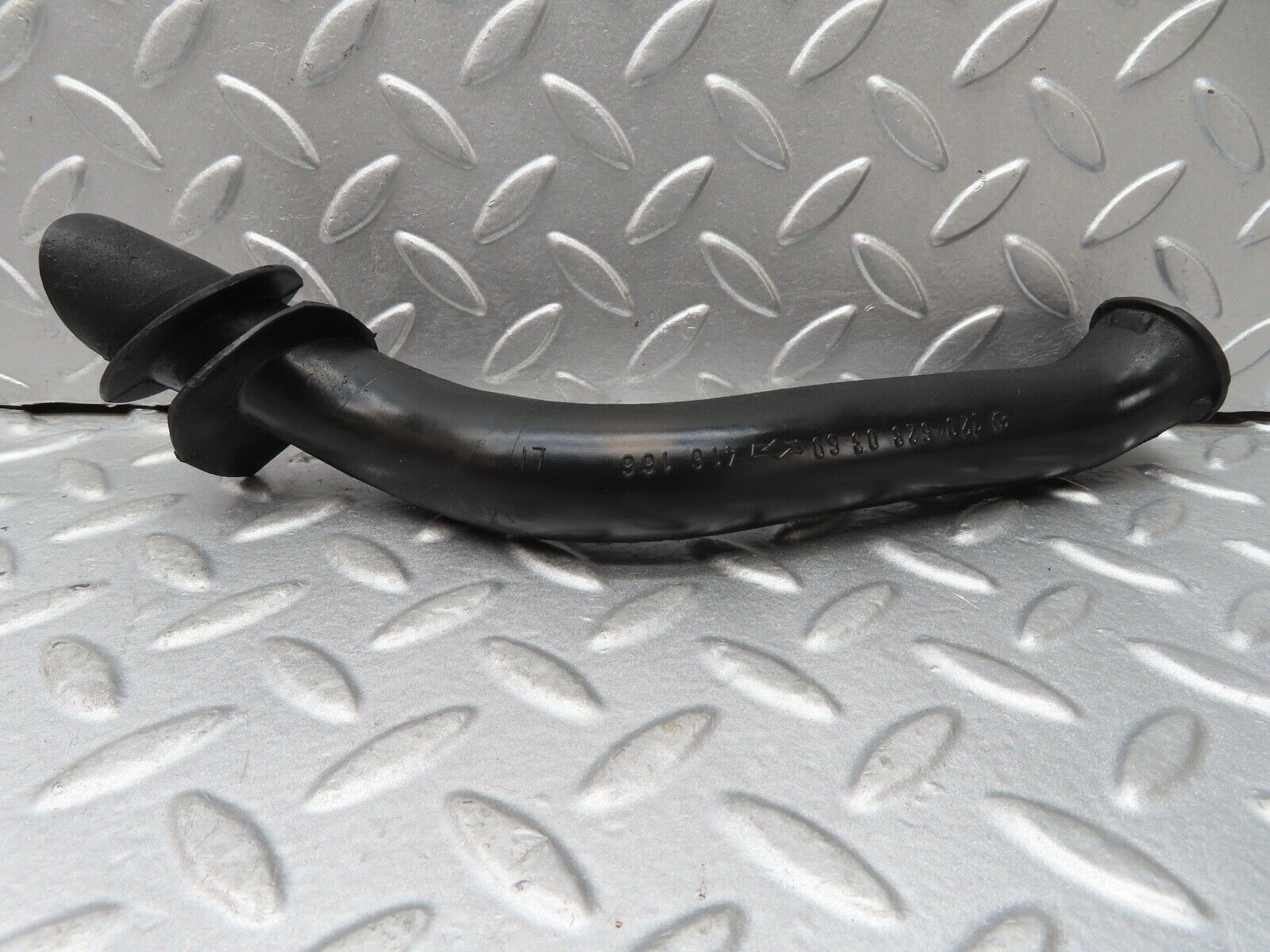 17293 Mercedes-Benz R129 300SL Coupe Water Drain Hose Pipe