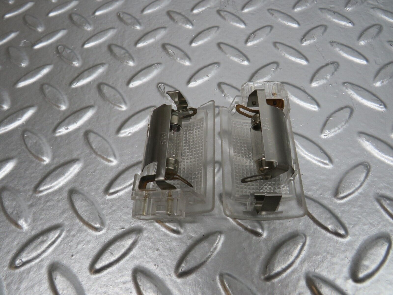 24660 Mercedes-Benz W140 S320 Rear Door Interior Light 1408200201