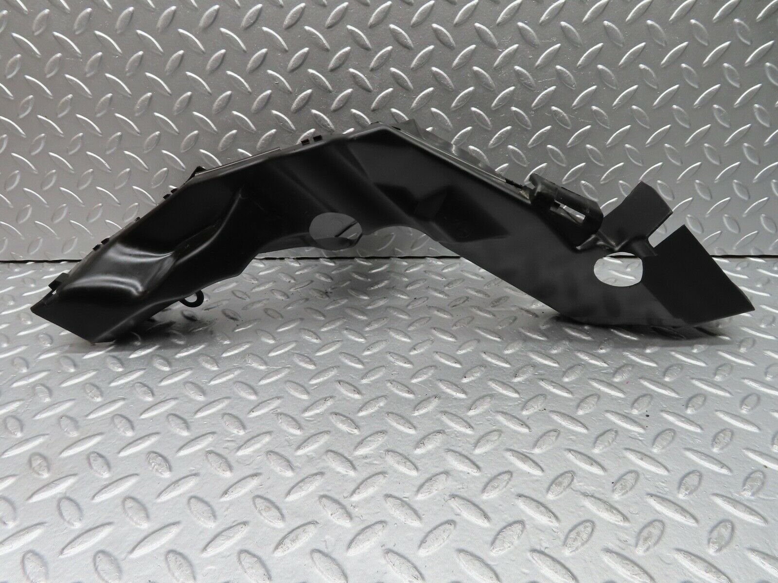 19889 Mercedes-Benz R129 300SL Coupe Rear Right Cable Channel 1298212236