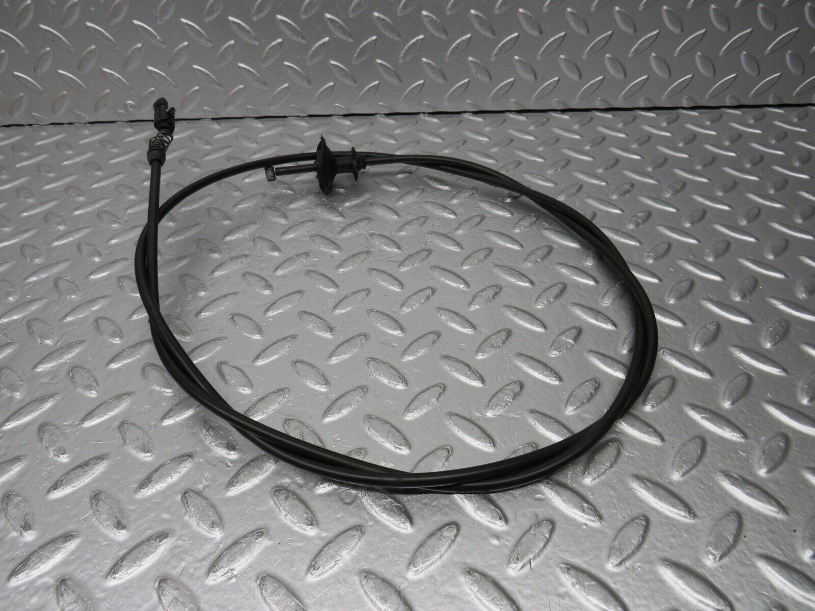 30927 Mercedes-Benz W201 190E 2.0L Bonnet Release Cable 1239970681