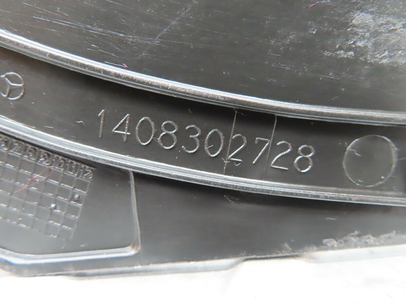 19330 Mercedes-Benz C140 CL420 Coupe Wiper Linkage Water Baffle Cover