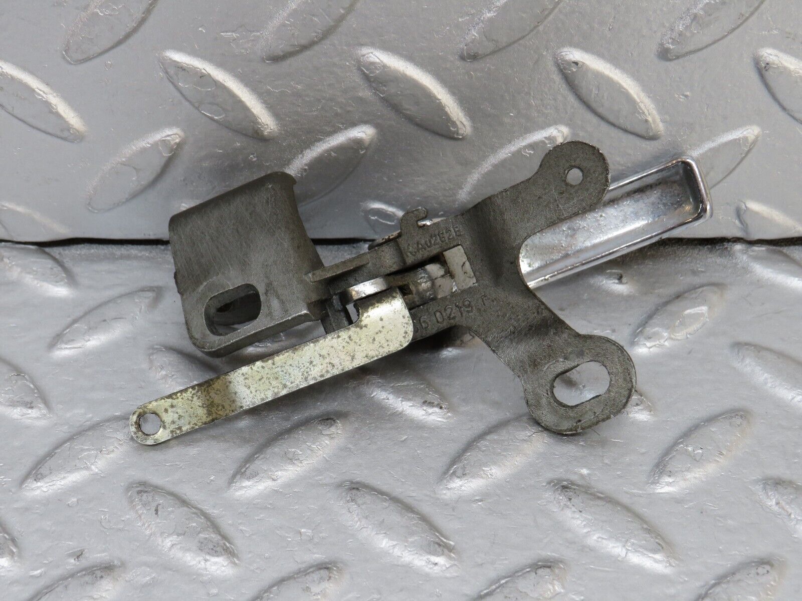 35689 Mercedes-Benz W108 Rear Right Interior Door Handle 1157660219