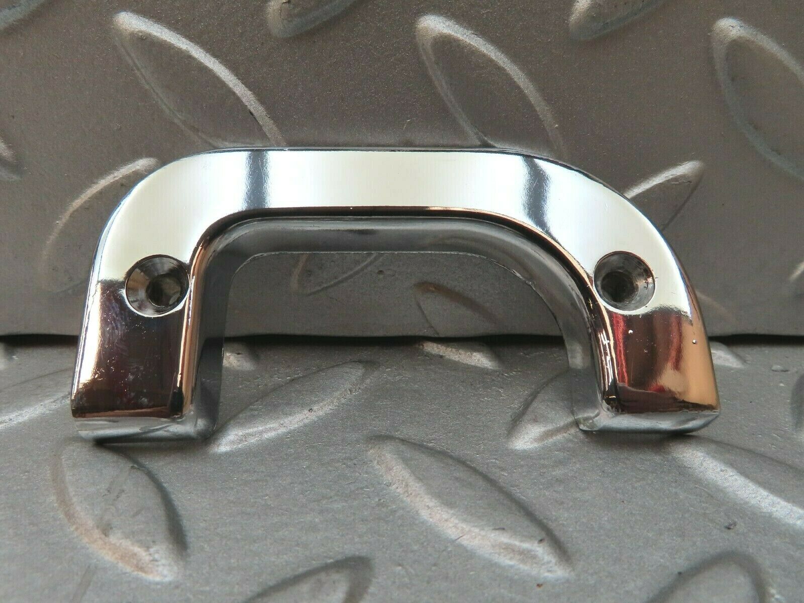 3825 Mercedes-Benz S123 200T Wagon Right Chrome Door Latch Trim 1237230224