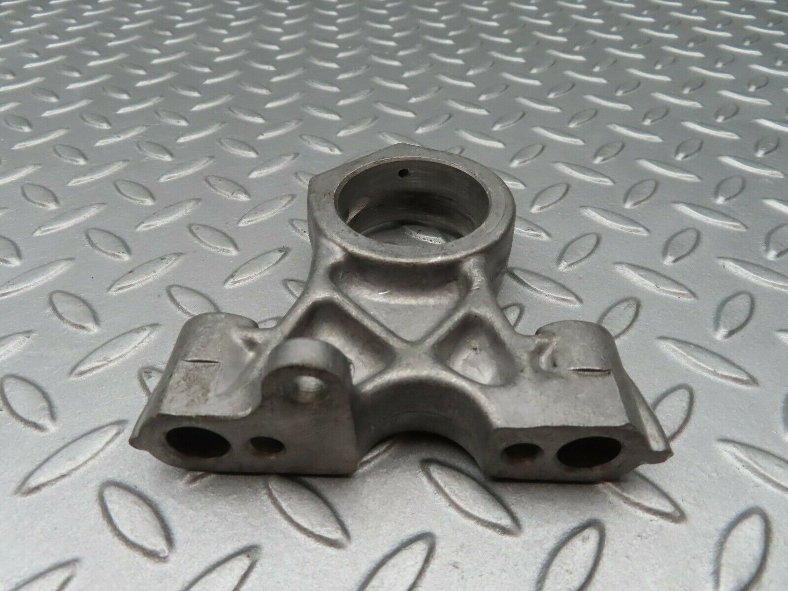 3516 Mercedes-Benz W108 280SE Camshaft Tower Bearing 1150510812