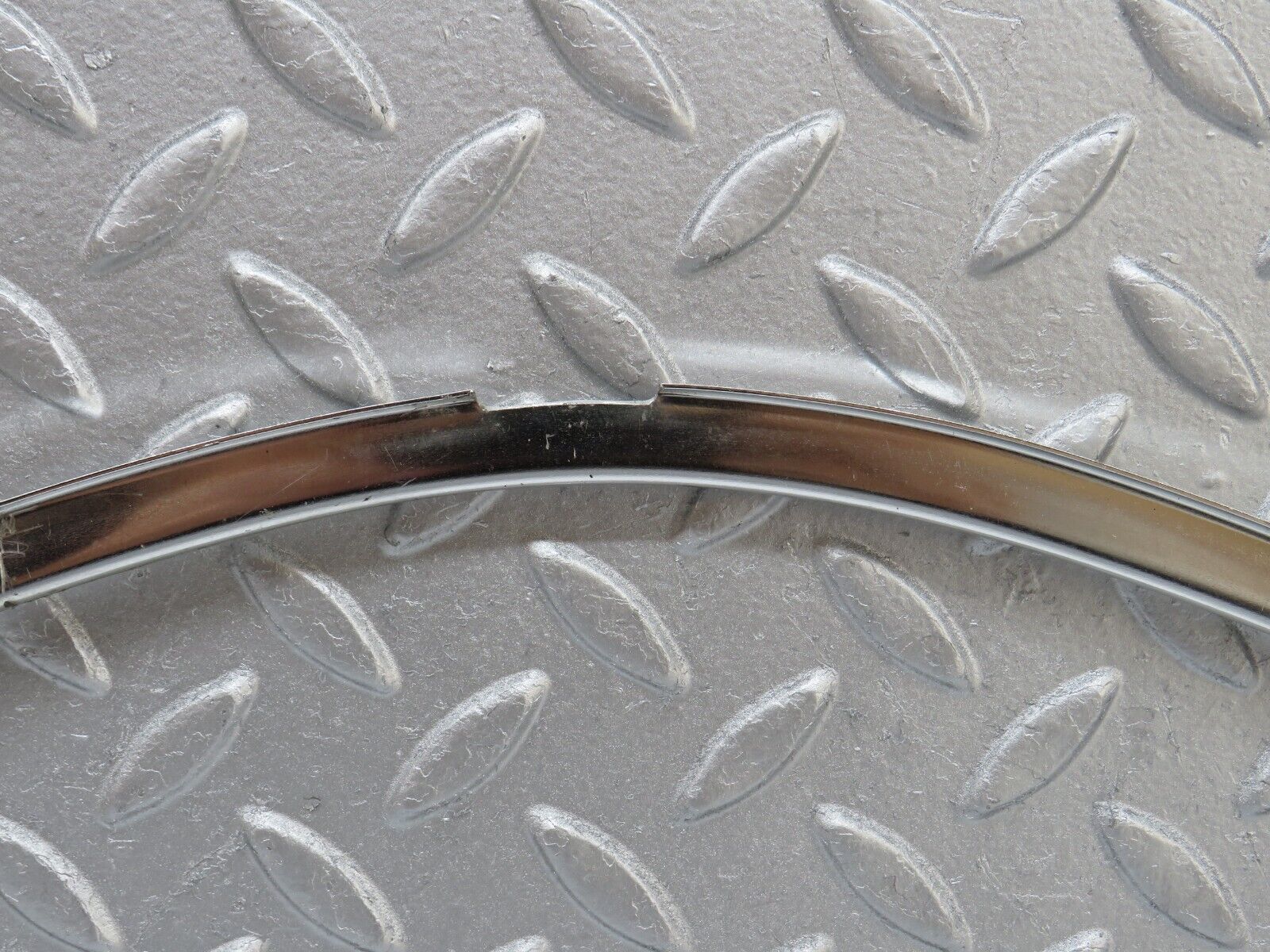 35866 Mercedes-Benz W108 Rear Right Door Window Chrome Trim