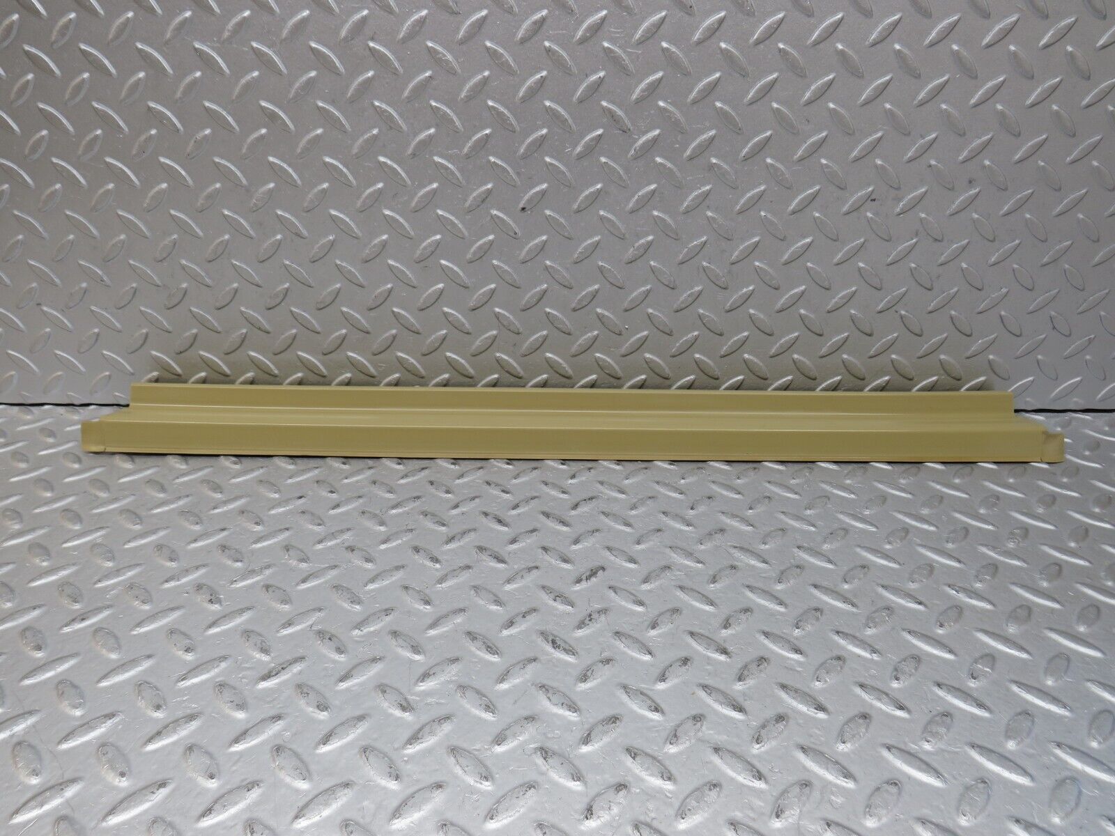 36494 Mercedes-Benz W201 190E 2.0L Front Right Door Sill Trim Beige