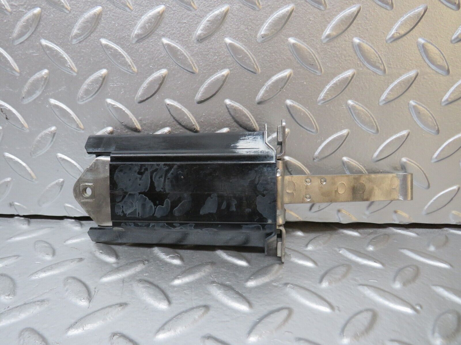 30261 Mercedes-Benz W124 230E Door Safety Check Strap