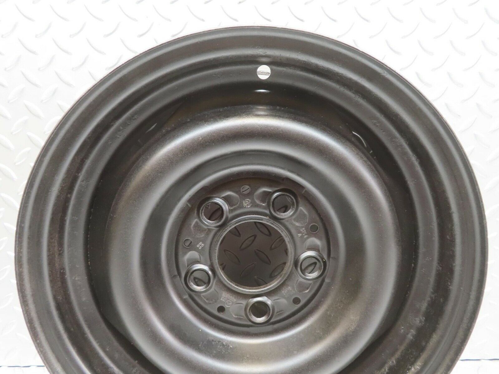 13233 Mercedes-Benz Steel Wheel 5.5Jx14H2 ET30 5x112 1234000302