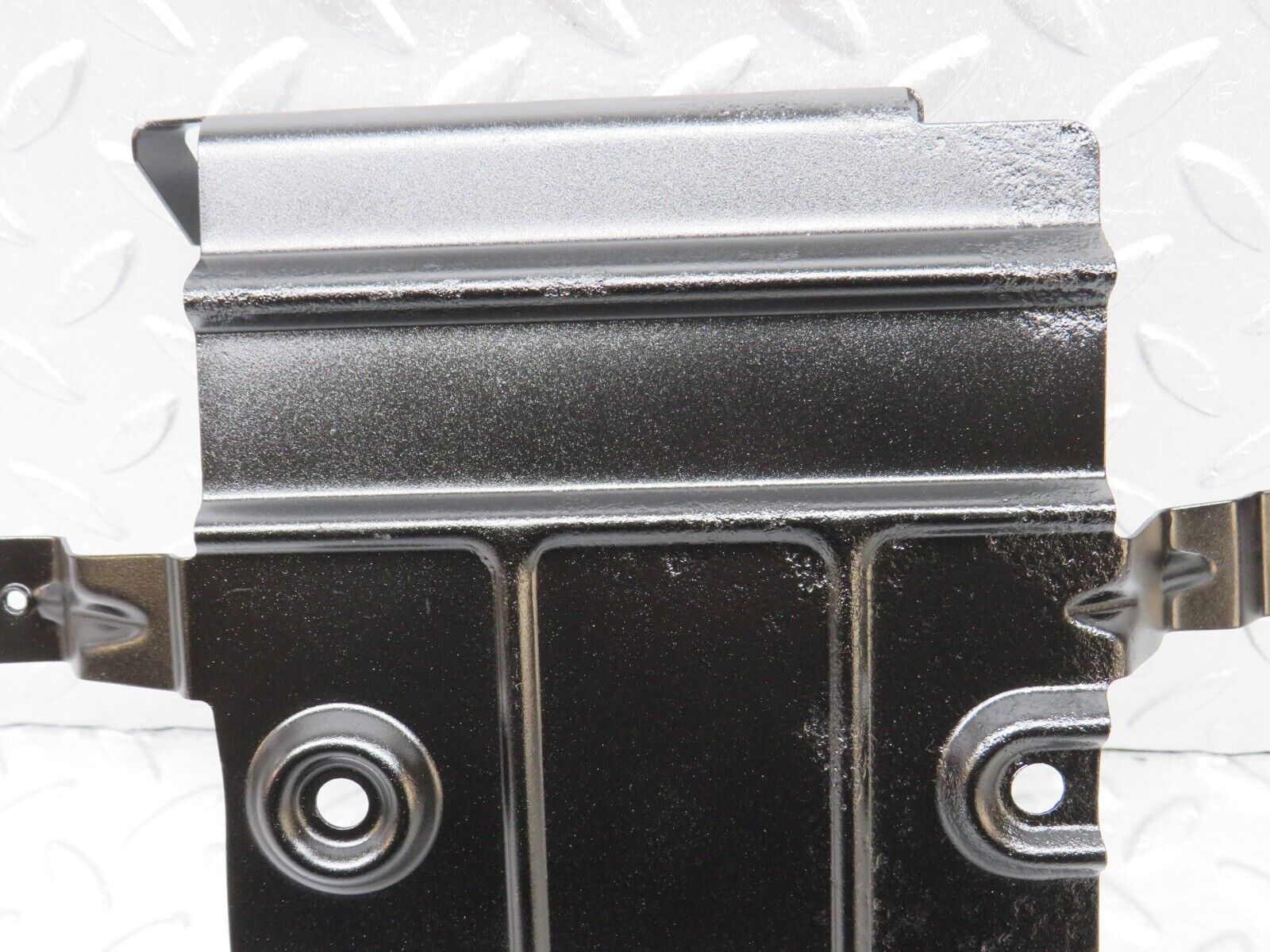 38495 Mercedes-Benz R129 280SL Coupe Roof Pipe Hose Support Bracket Left