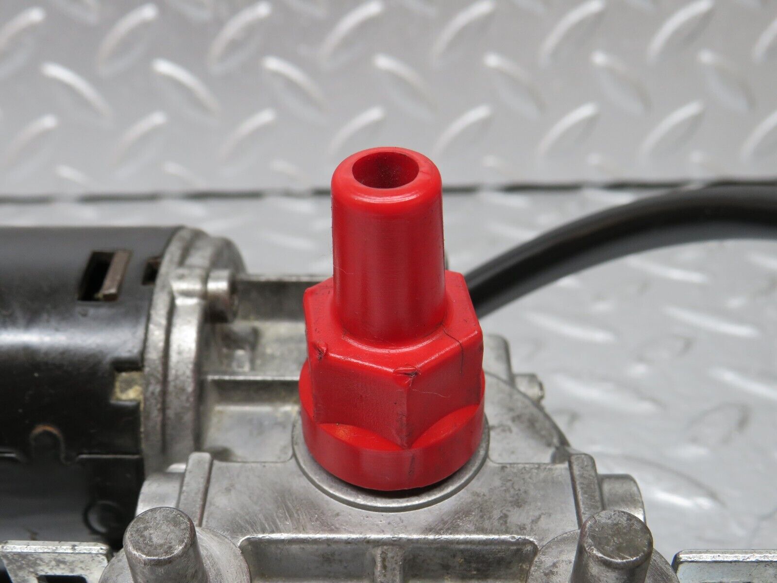 34362 Mercedes-Benz C126 380SEC Coupe Sunroof Motor Webasto