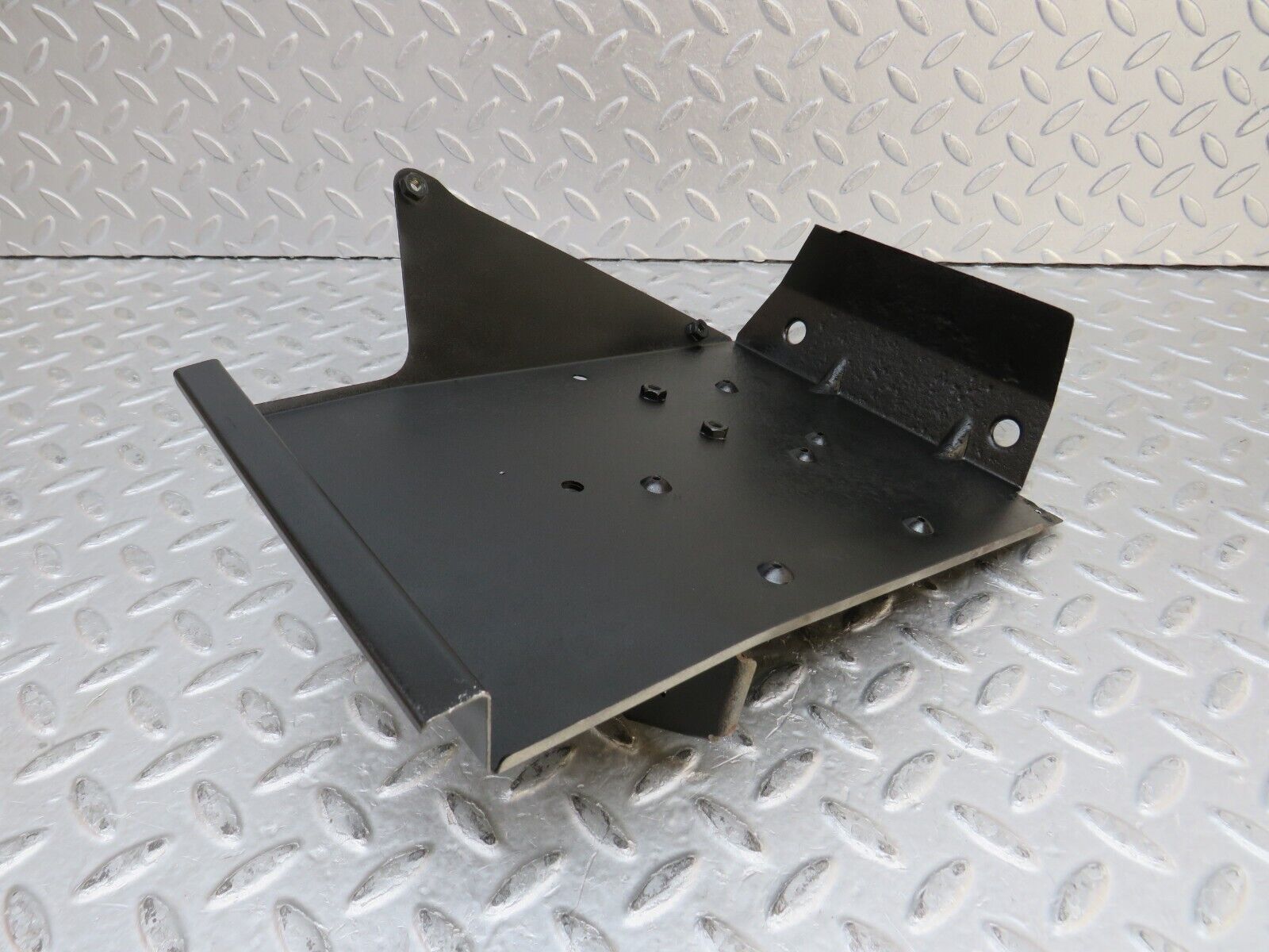 37363 Mercedes-Benz W109 300SEL ECU Bracket