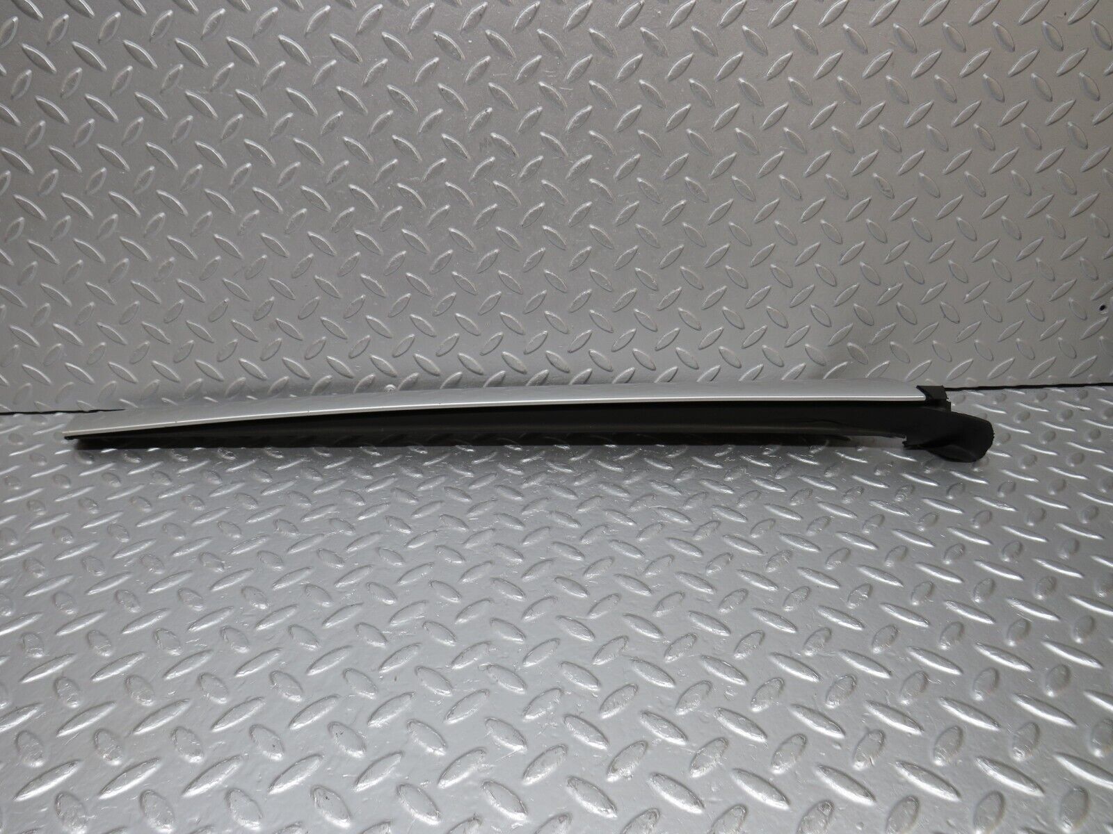39355 Mercedes-Benz R129 320SL Coupe A Pillar Exterior Cover Trim Left 1296980118 1296980198