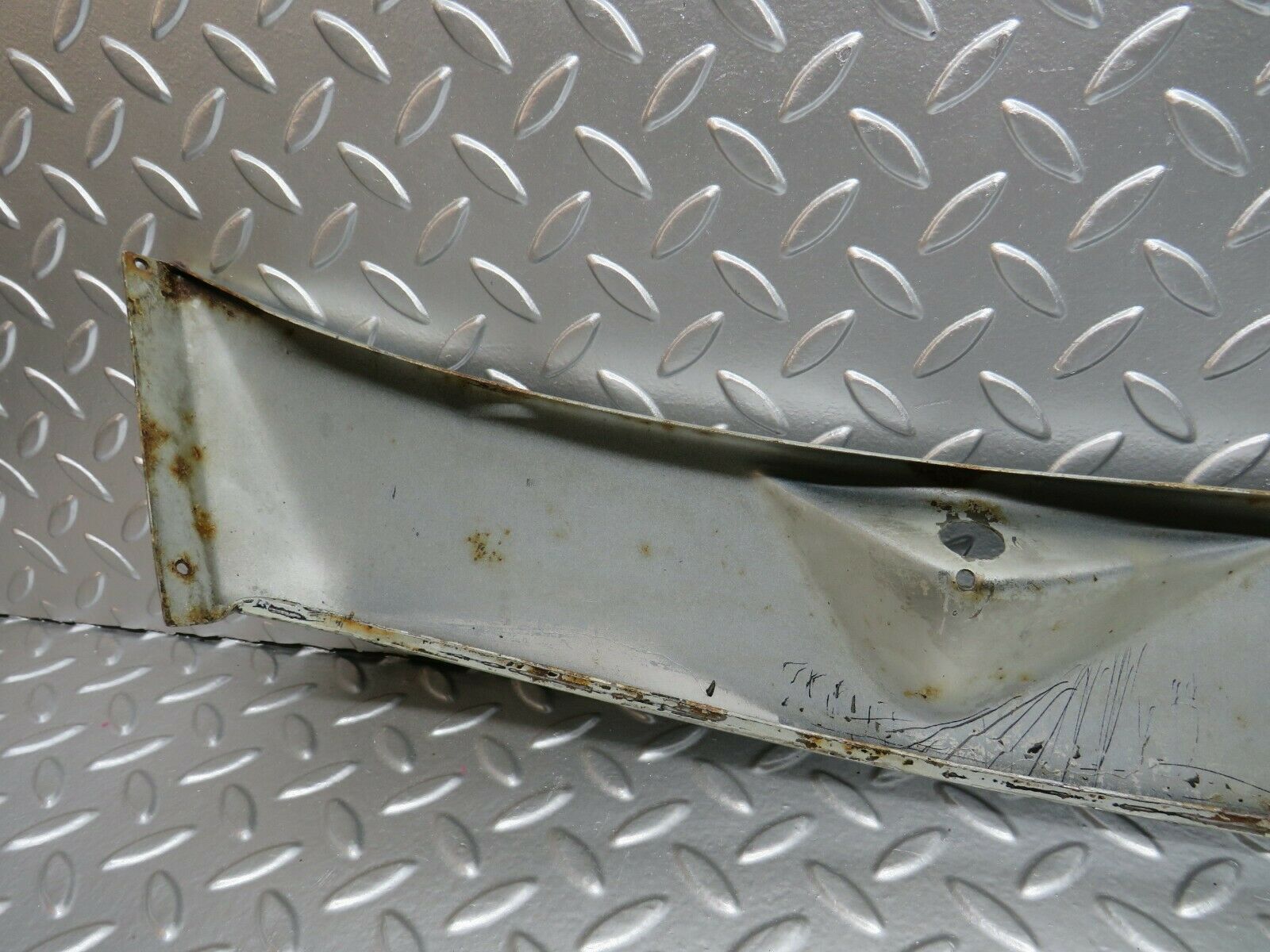 24503 Mercedes-Benz W108 Wiper Motor Cover