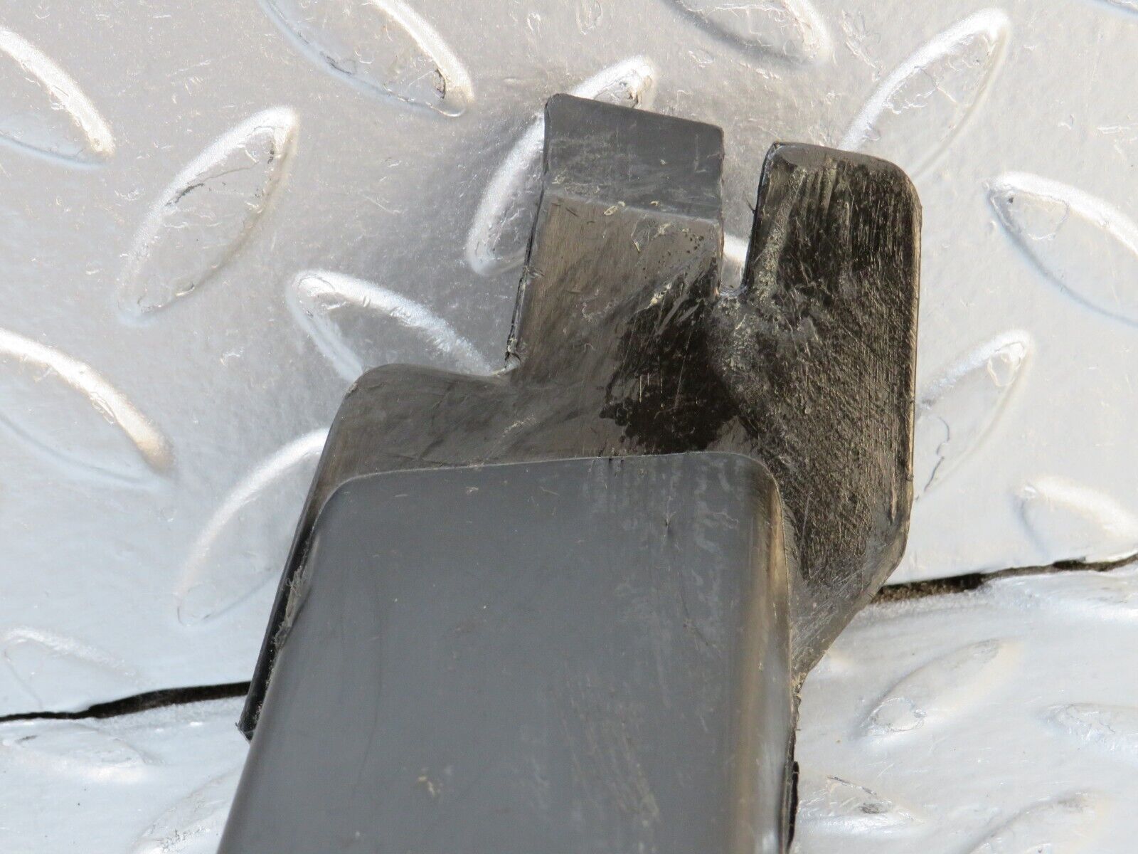 0458 Mercedes-Benz W123 230E Cable Channel Cover 1238210236