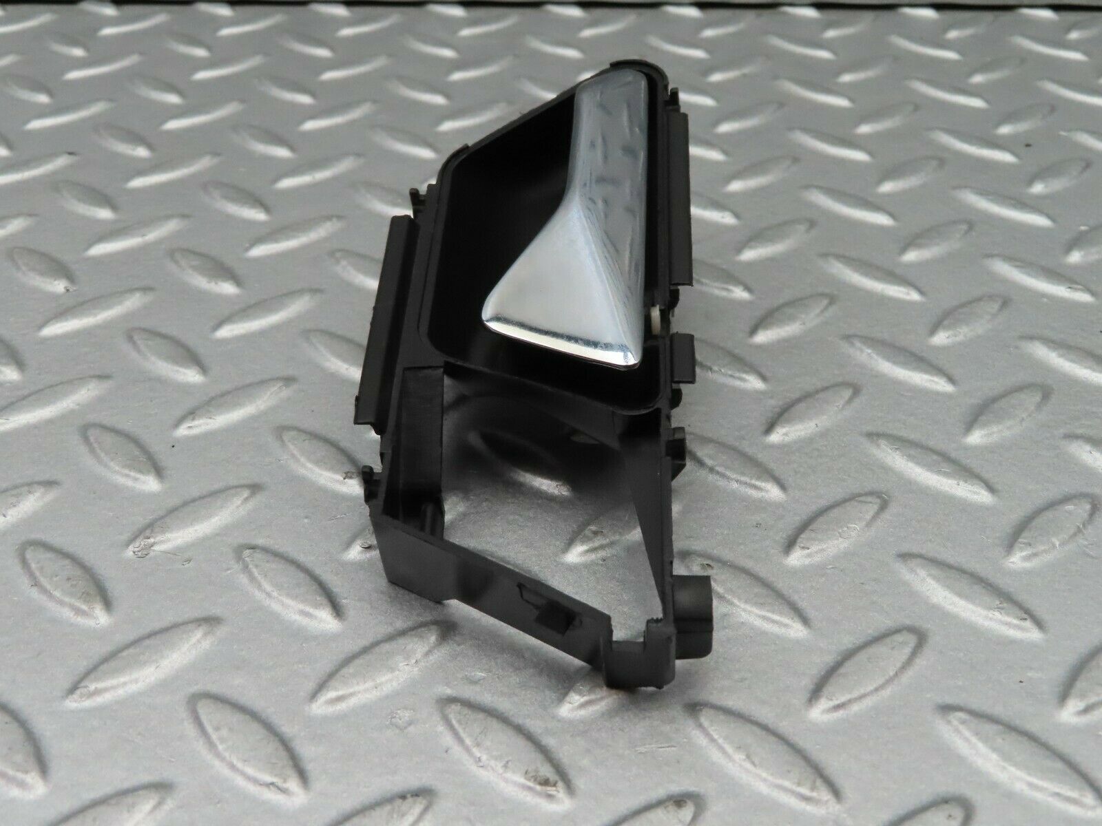 5257 Mercedes-Benz W124 230E Front Left Interior Door Handle 1247600161