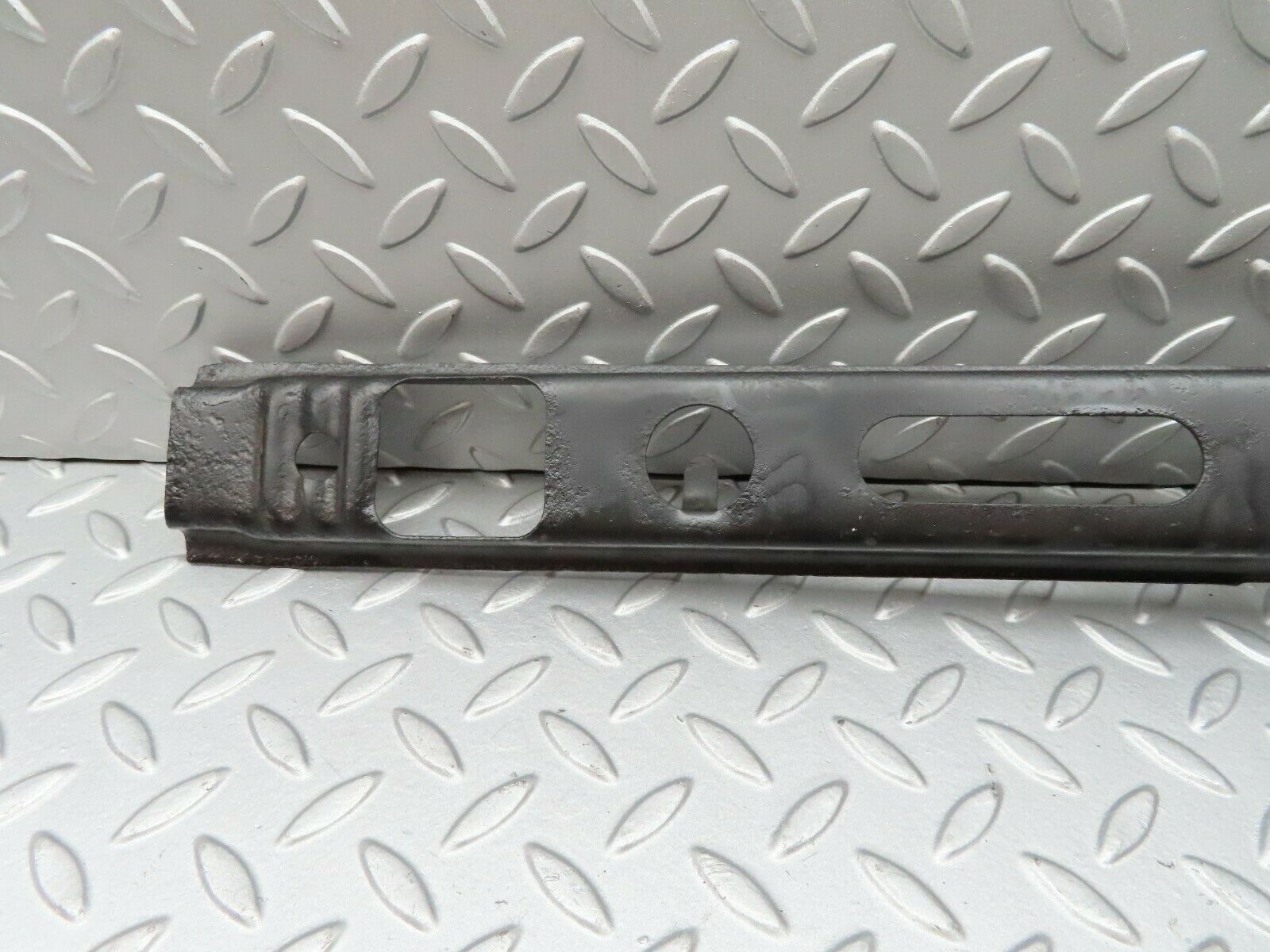 4261 Mercedes-Benz S123 200T Wagon Front Bumper Middle Reinforcement