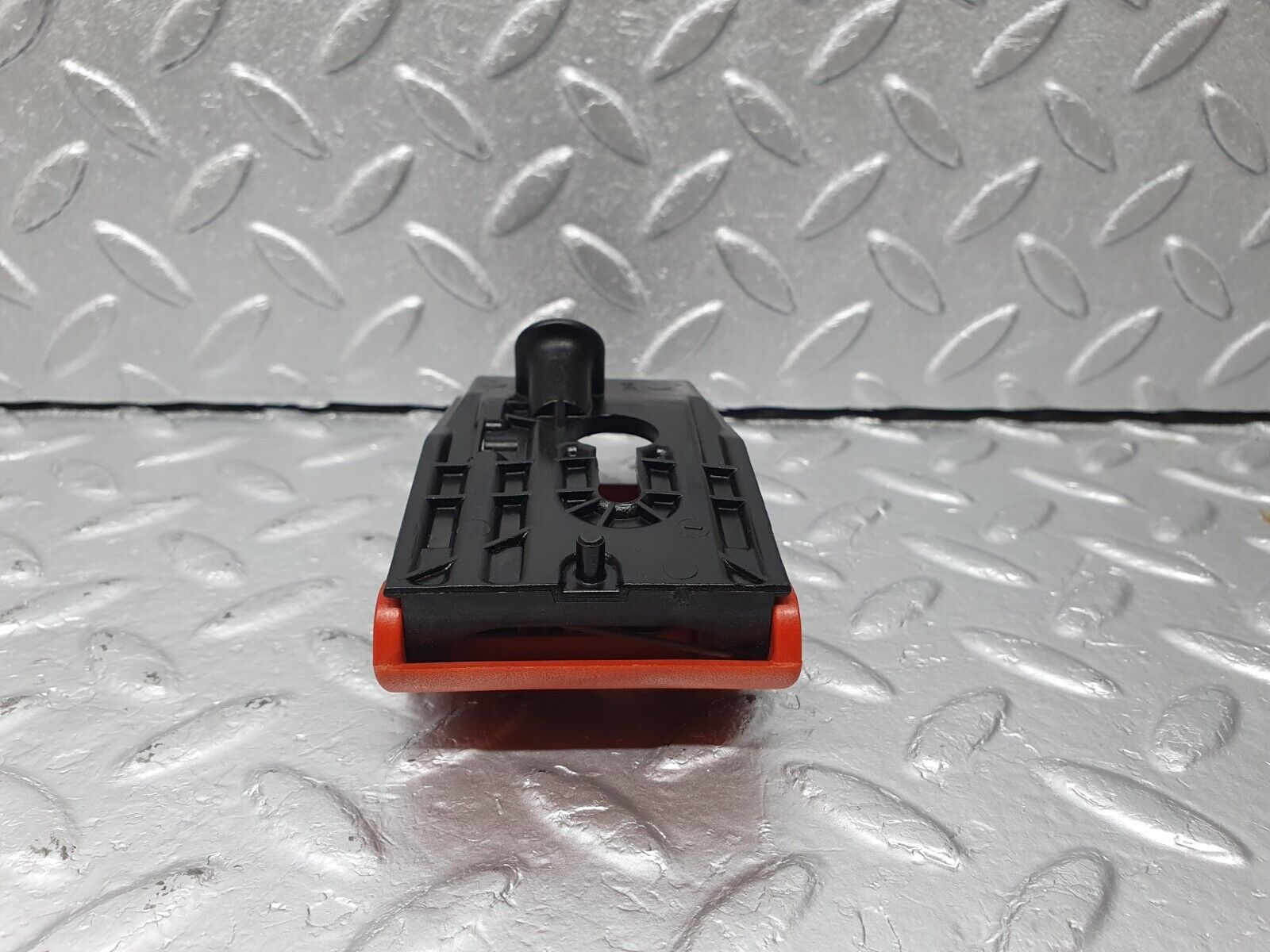 41256 Mercedes-Benz W126 300SE Hood Opener Bonnet Opener Release