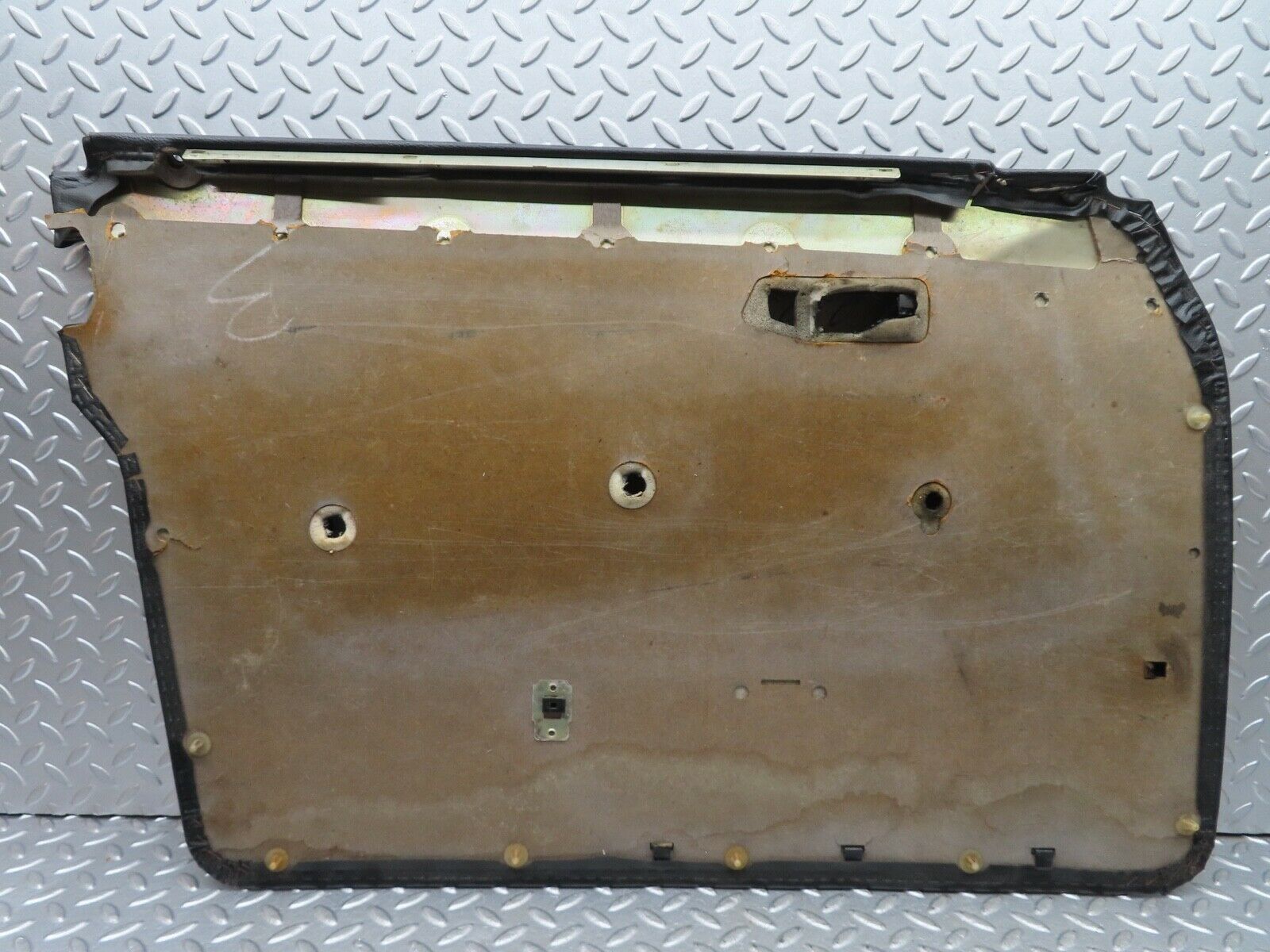 19028 Mercedes-Benz W123 300D Front Right Door Card Black